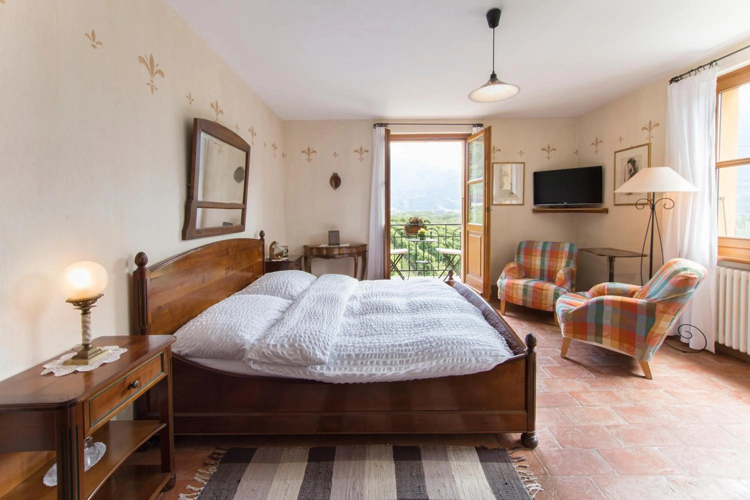 Day, Bed in Fattoria l'Amorosa
