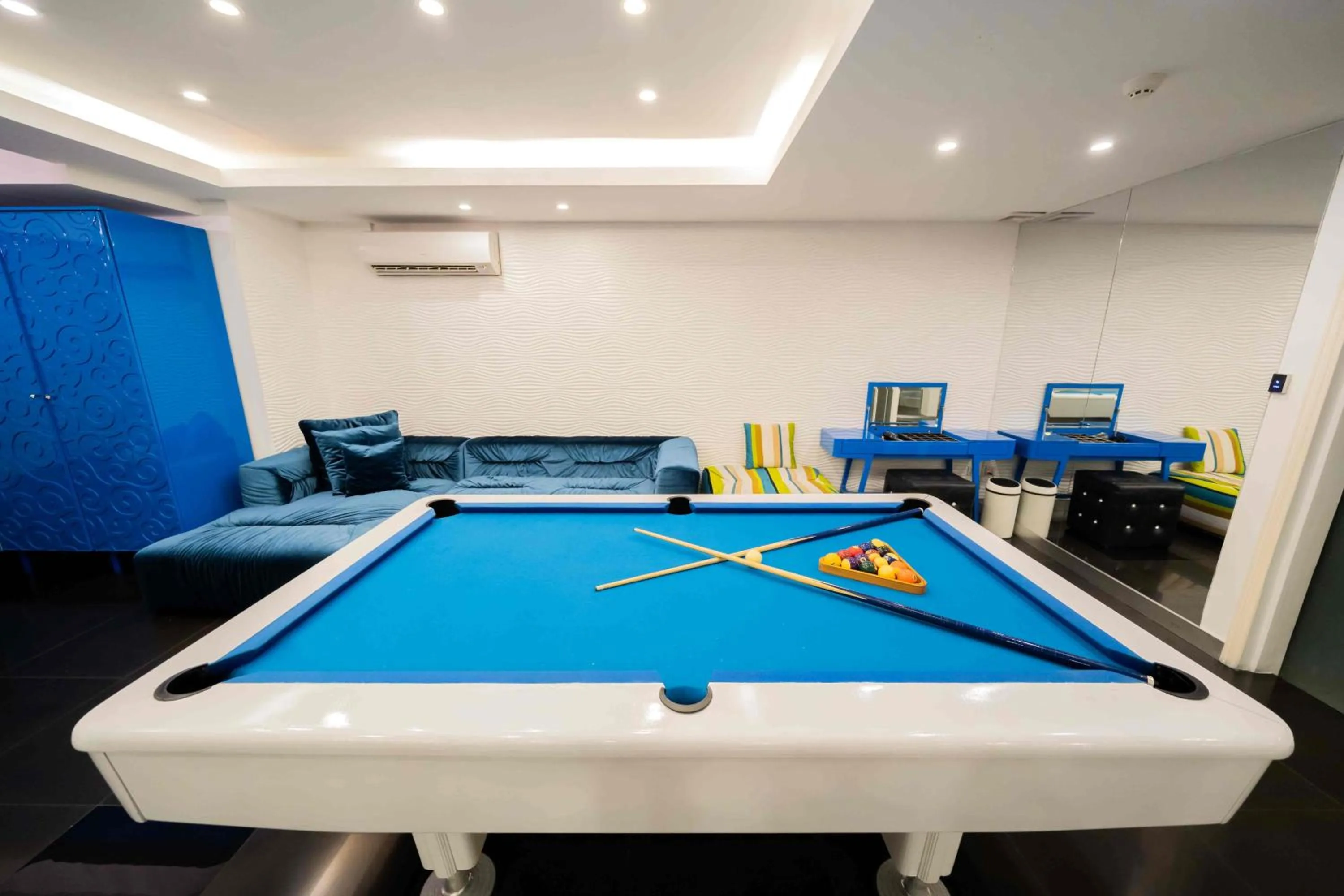 Luks Lofts Hotel & Residences