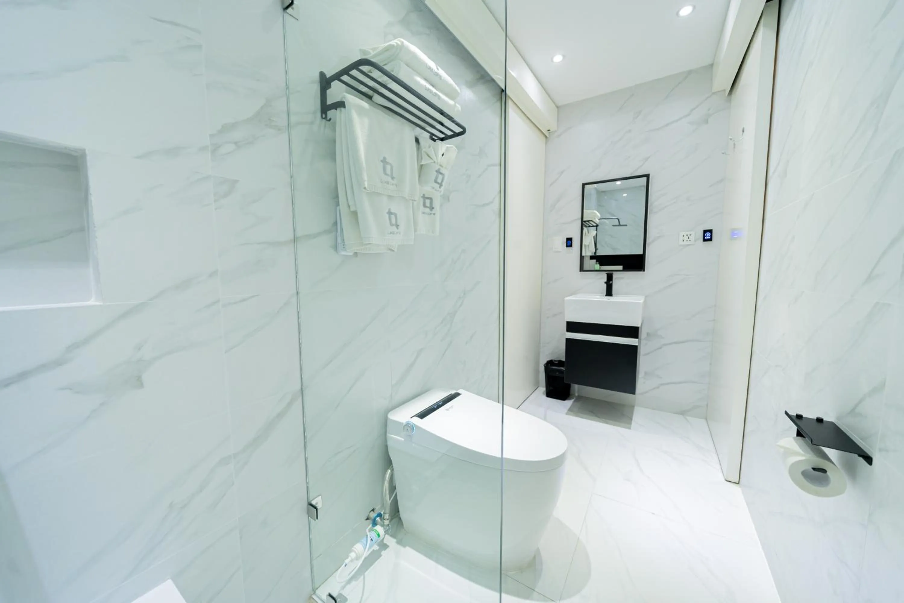 Luks Lofts Hotel & Residences