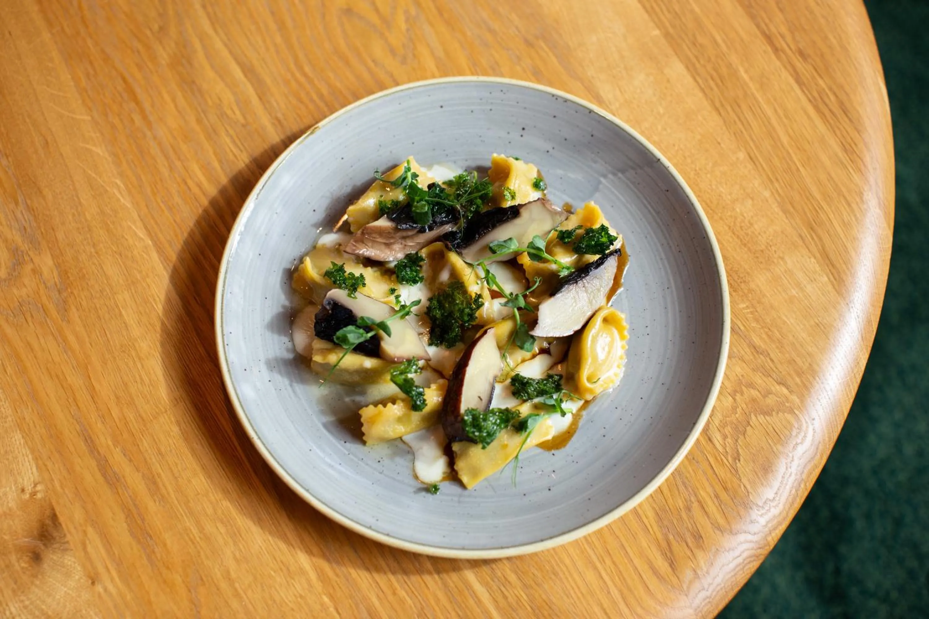 Restaurant/places to eat in ibis Zürich City West