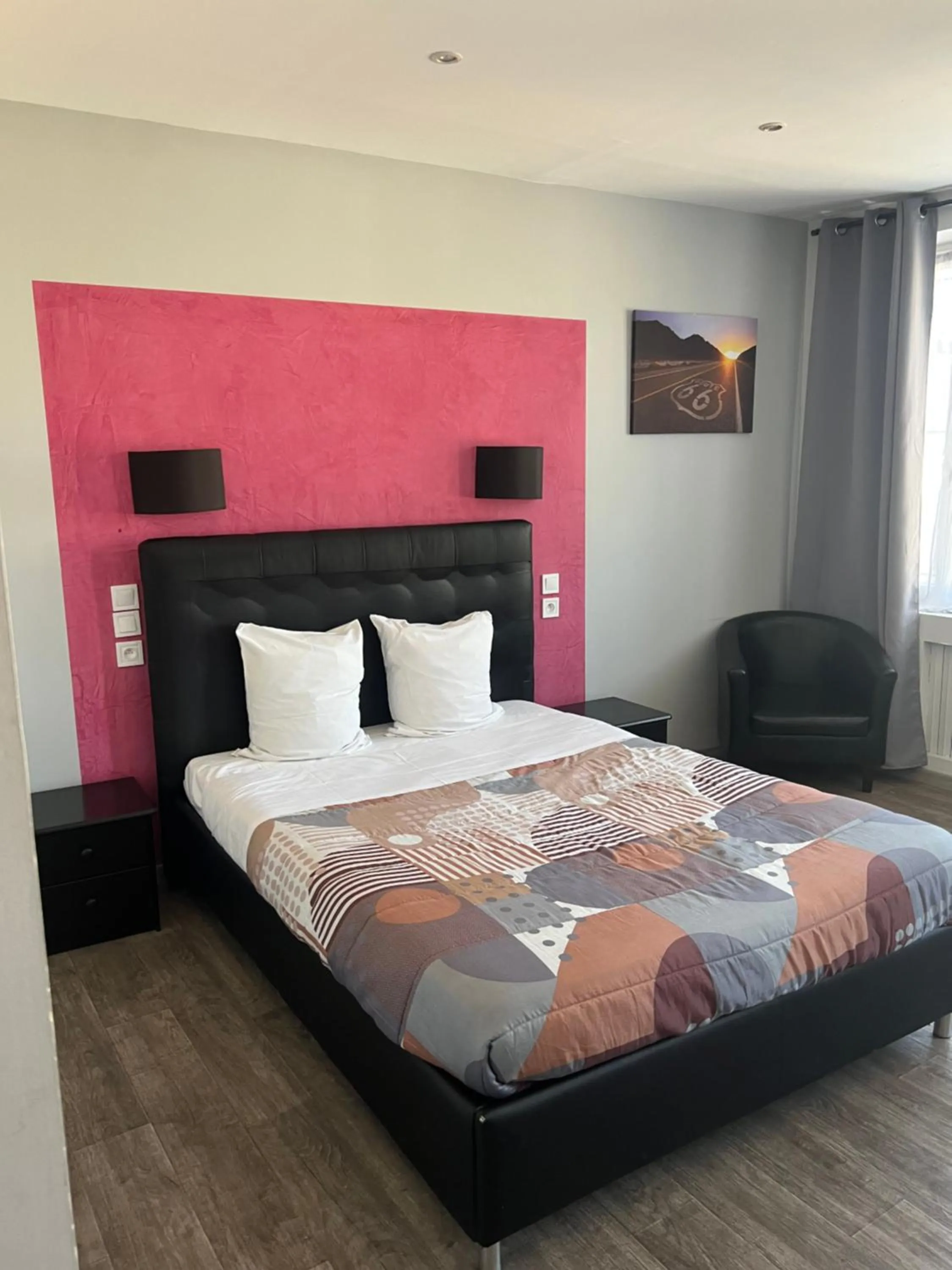 Bed in Hôtel des 2 Gares