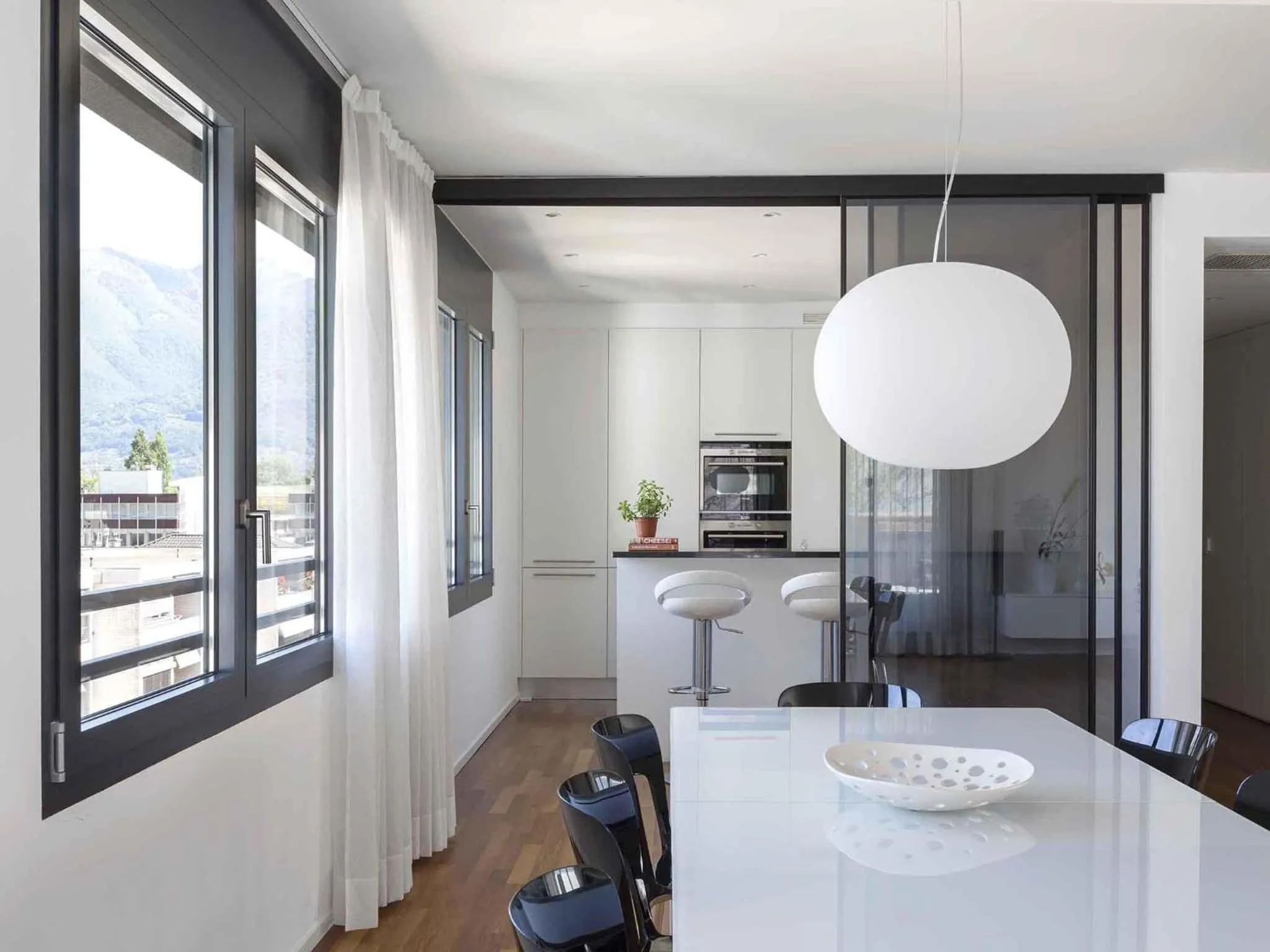 Bedroom in ibis Locarno