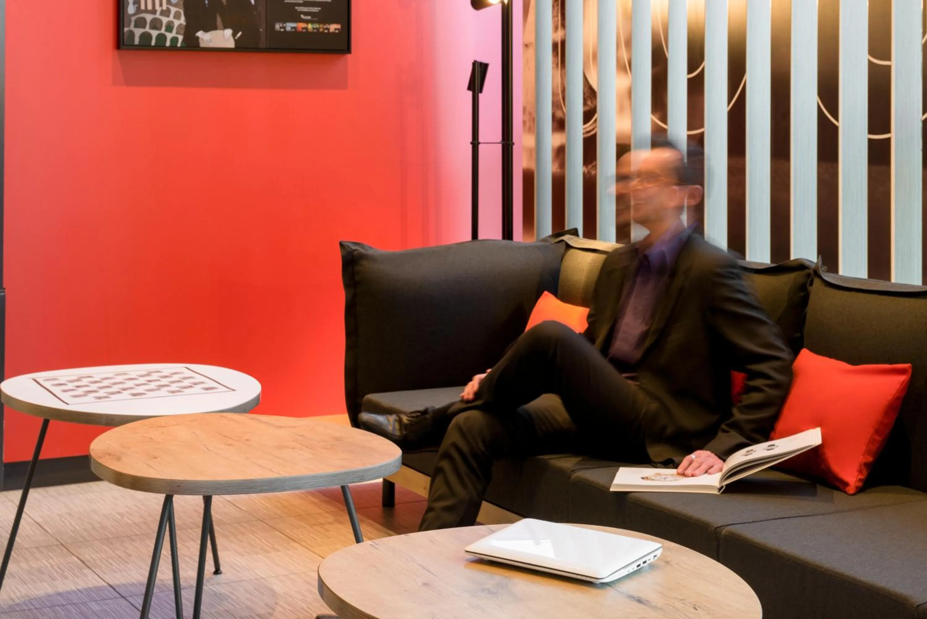 People in ibis Genève Aéroport