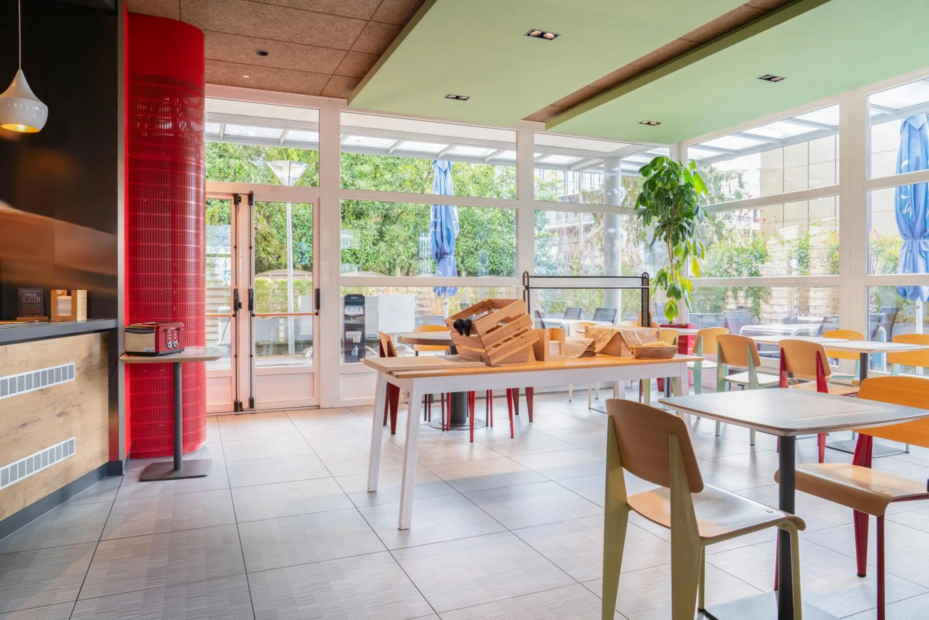 Living room in ibis Genève Aéroport
