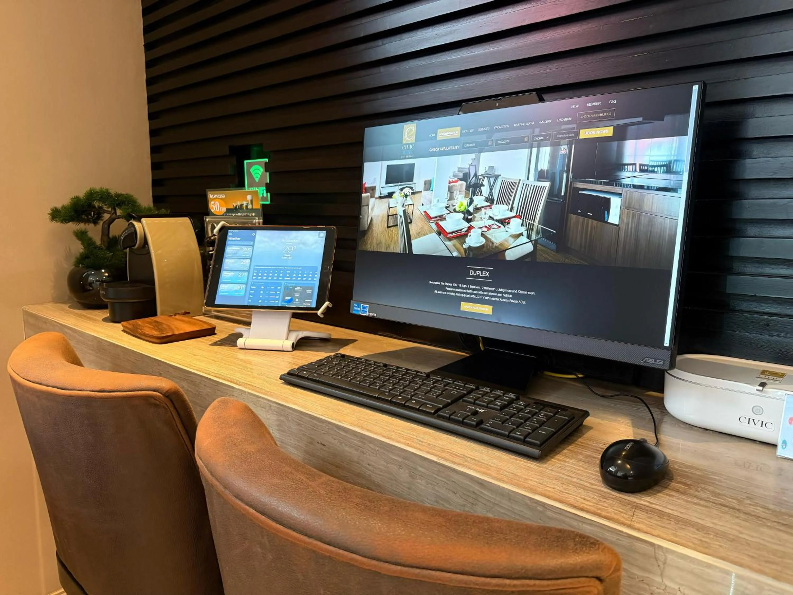 Seating area in Civic Horizon Hotel & Residence