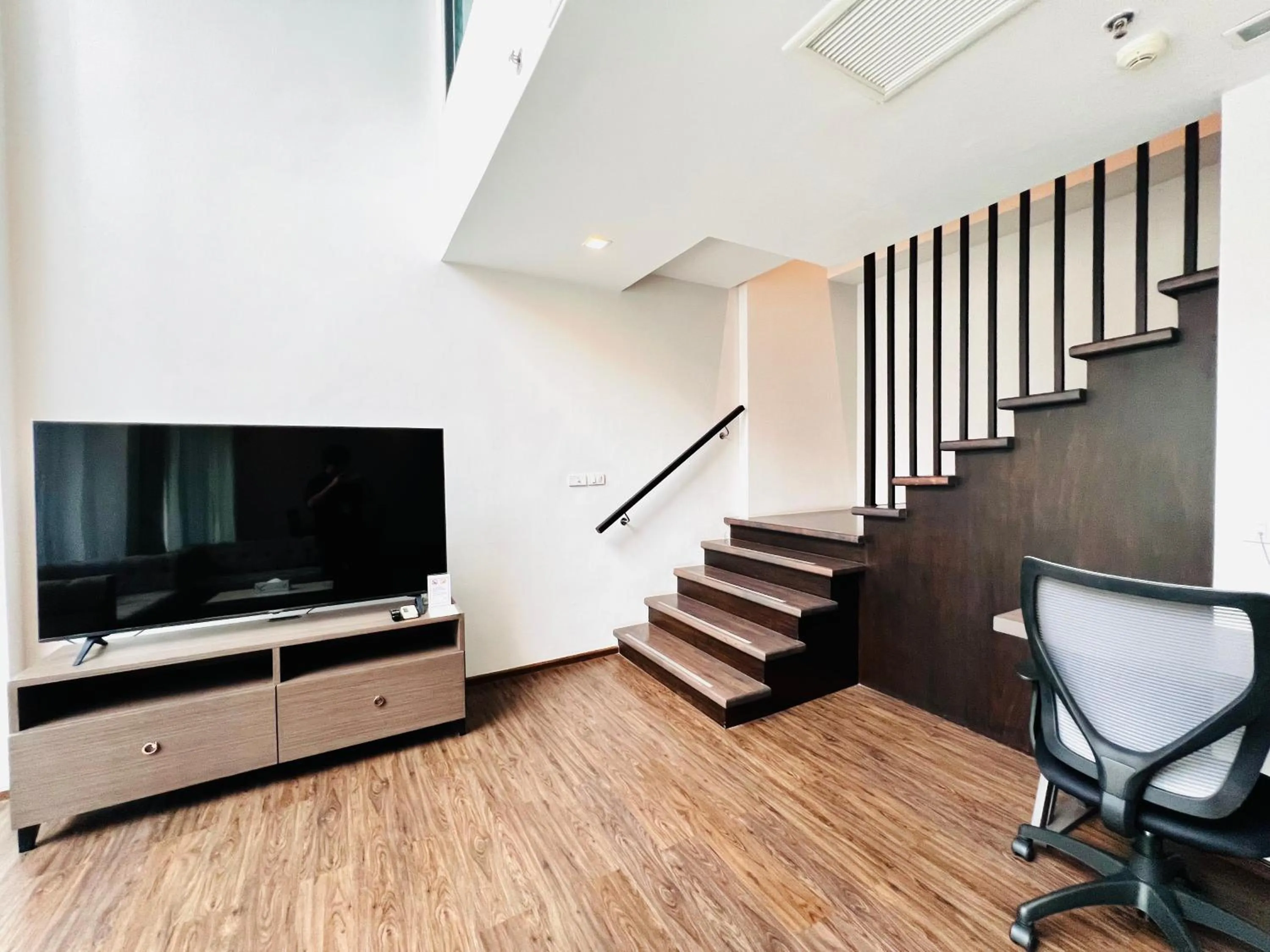 Living room in Civic Horizon Hotel & Residence