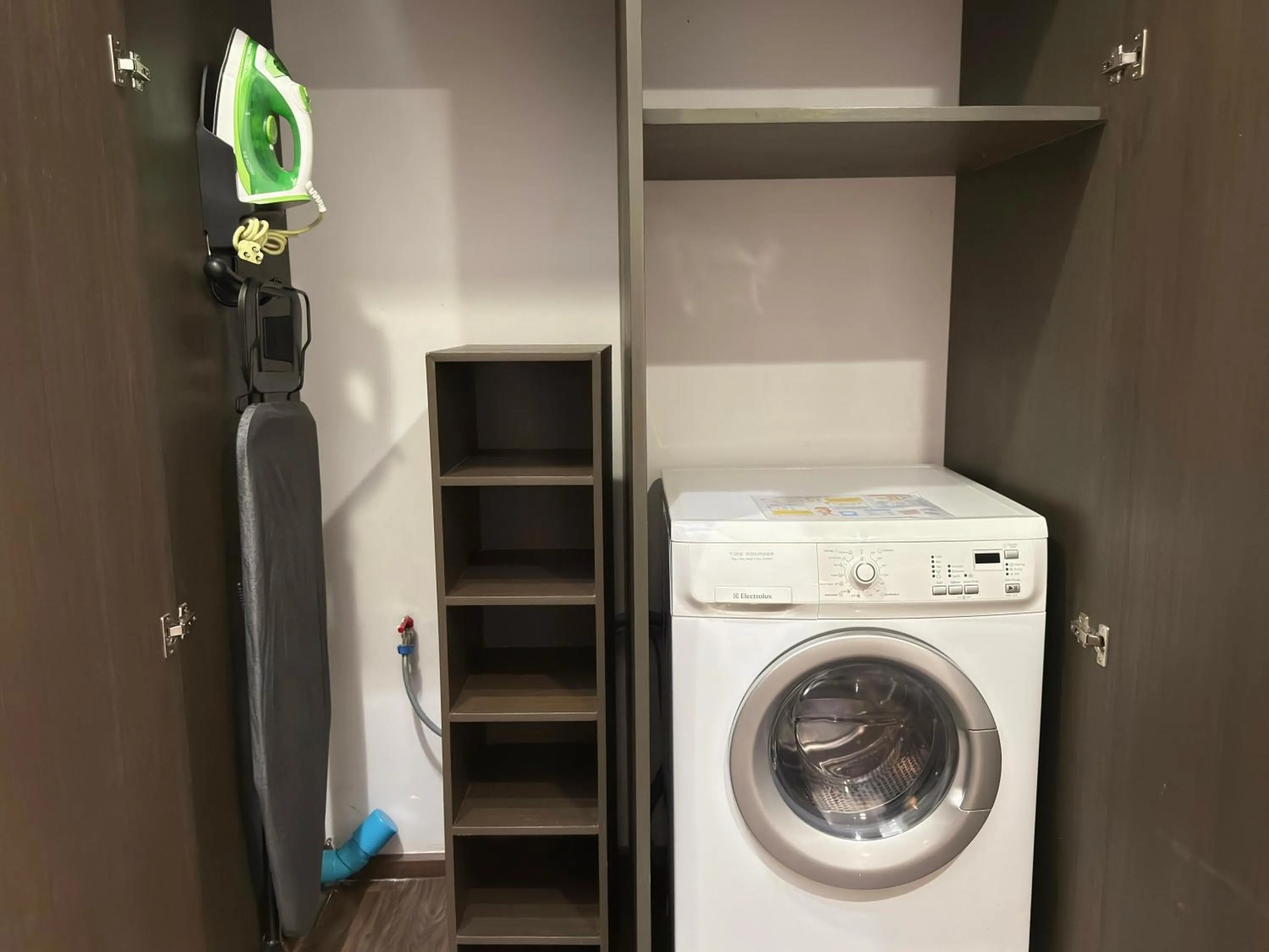 Photo of the whole room in Civic Horizon Hotel & Residence