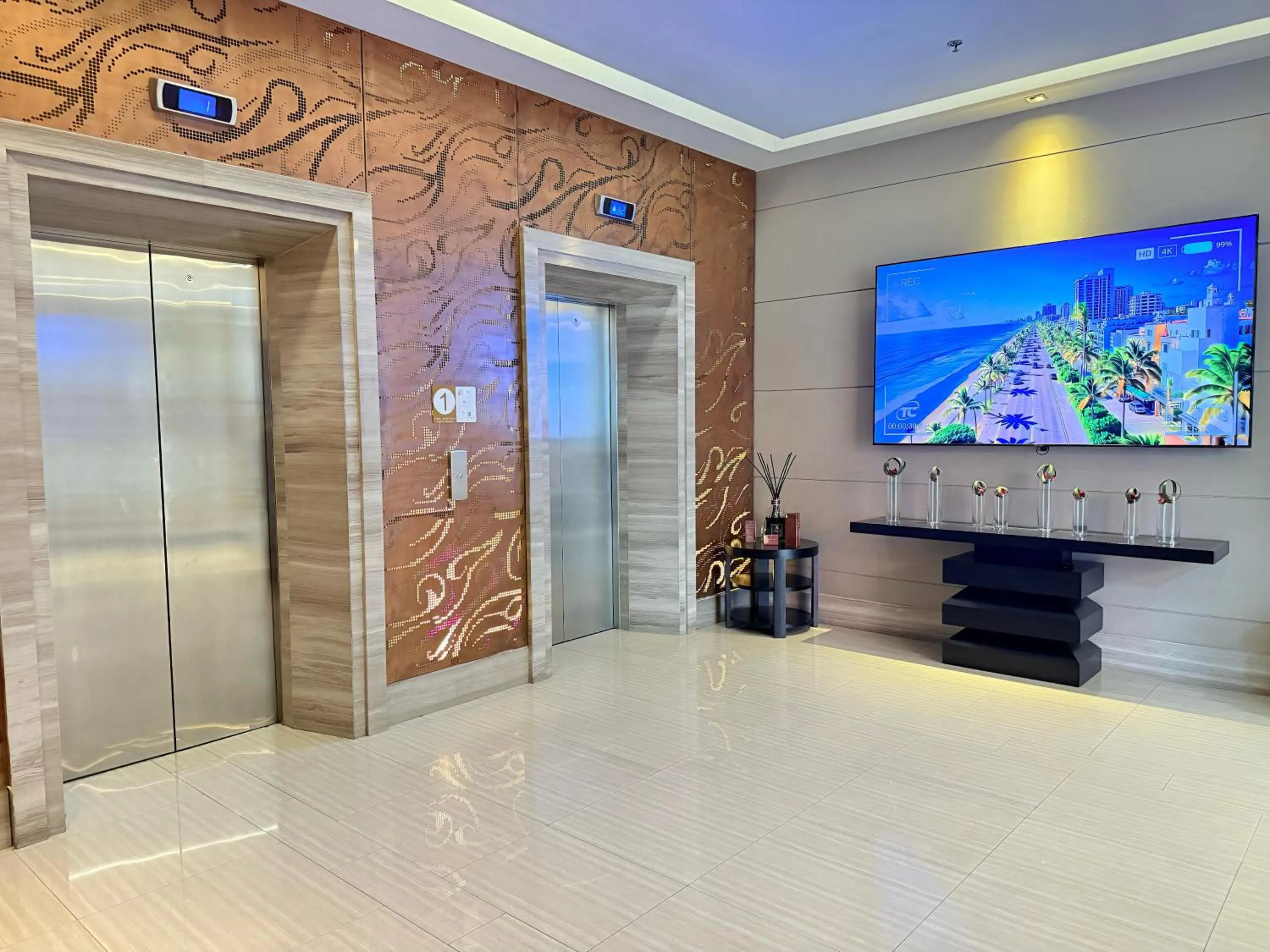 elevator in Civic Horizon Hotel & Residence