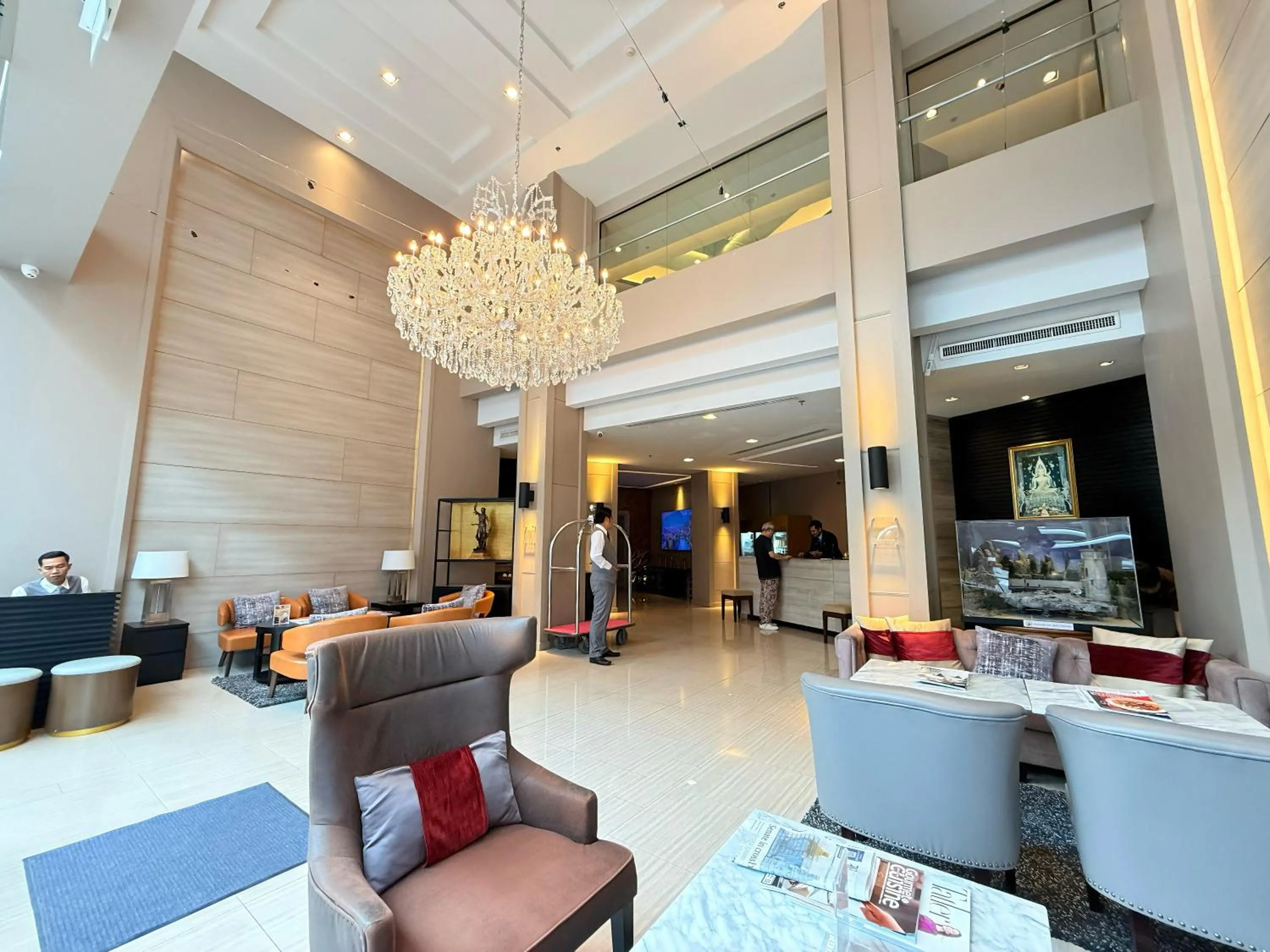 Communal lounge/ TV room in Civic Horizon Hotel & Residence