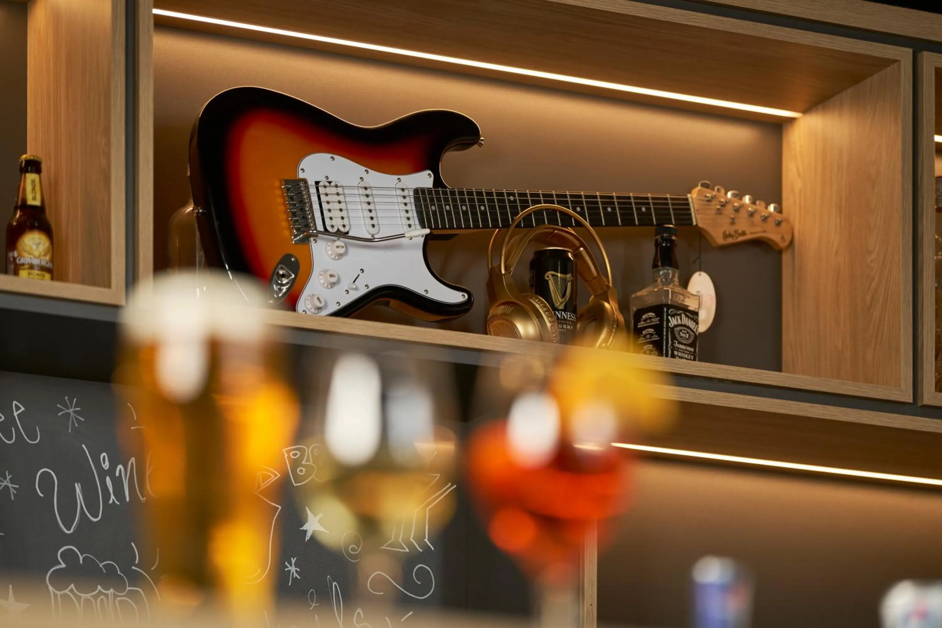 Lounge or bar in ibis Chur