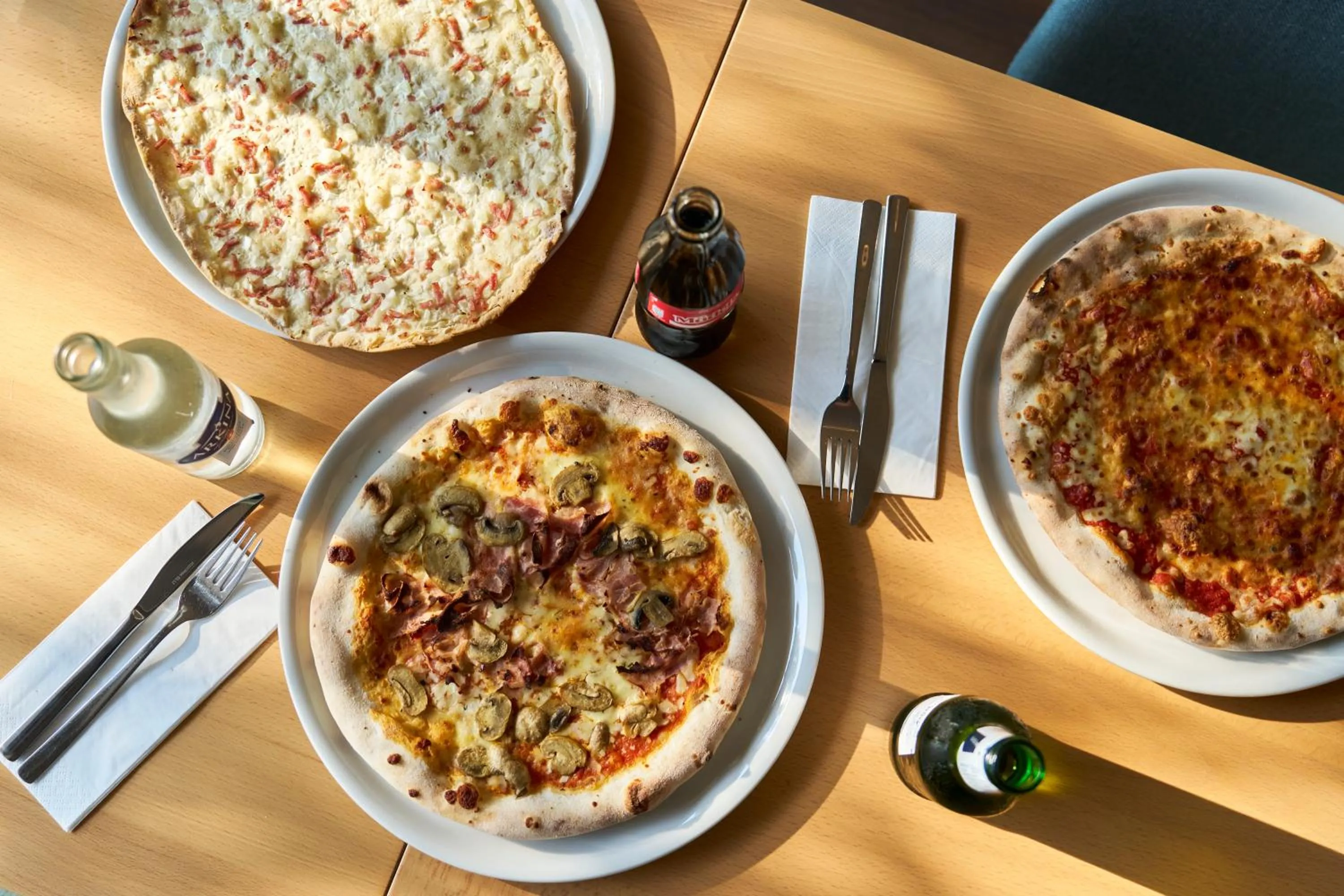 Restaurant/places to eat in ibis Chur