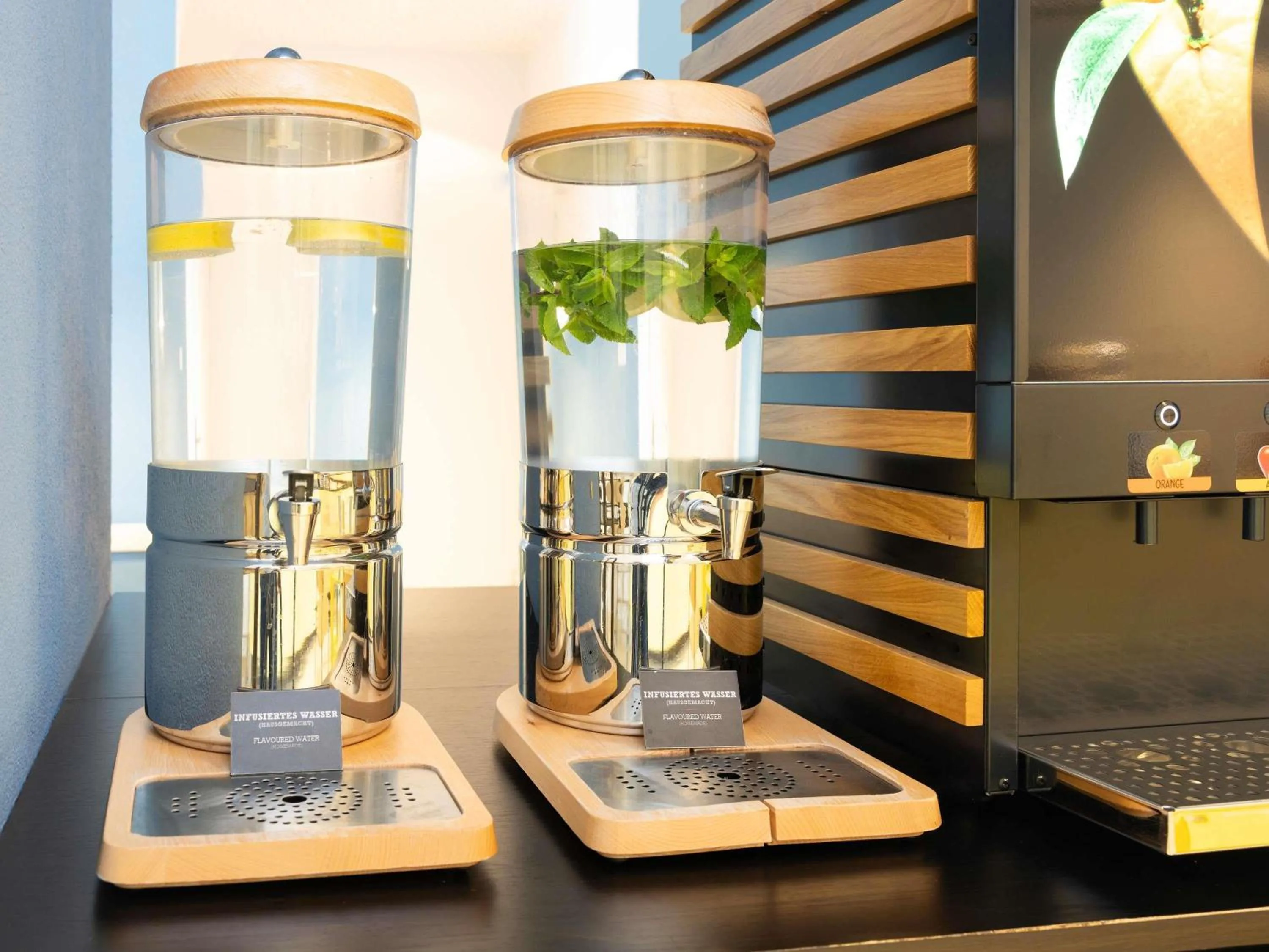 Breakfast in ibis Basel Bahnhof