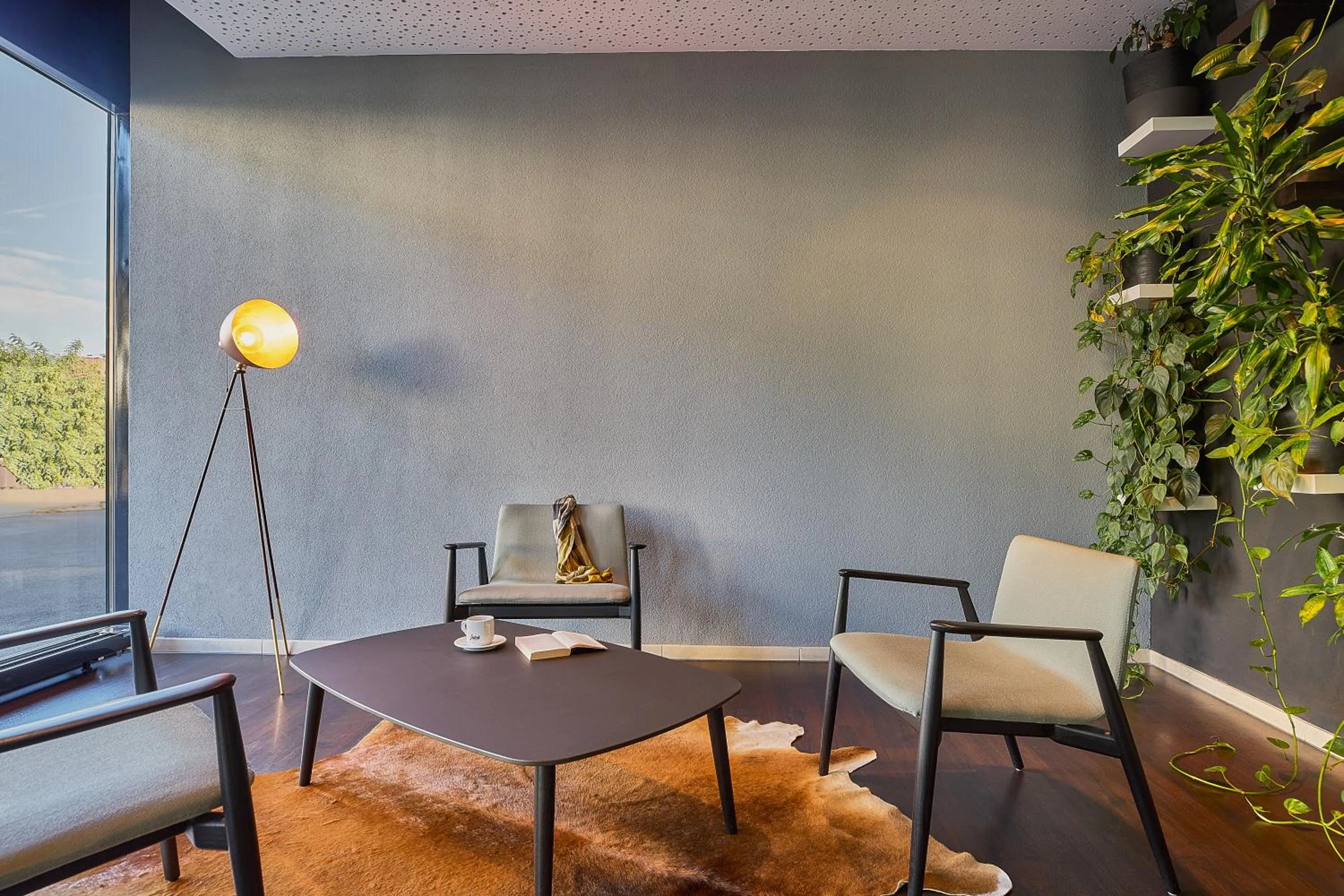 Lobby or reception in ibis Basel Bahnhof