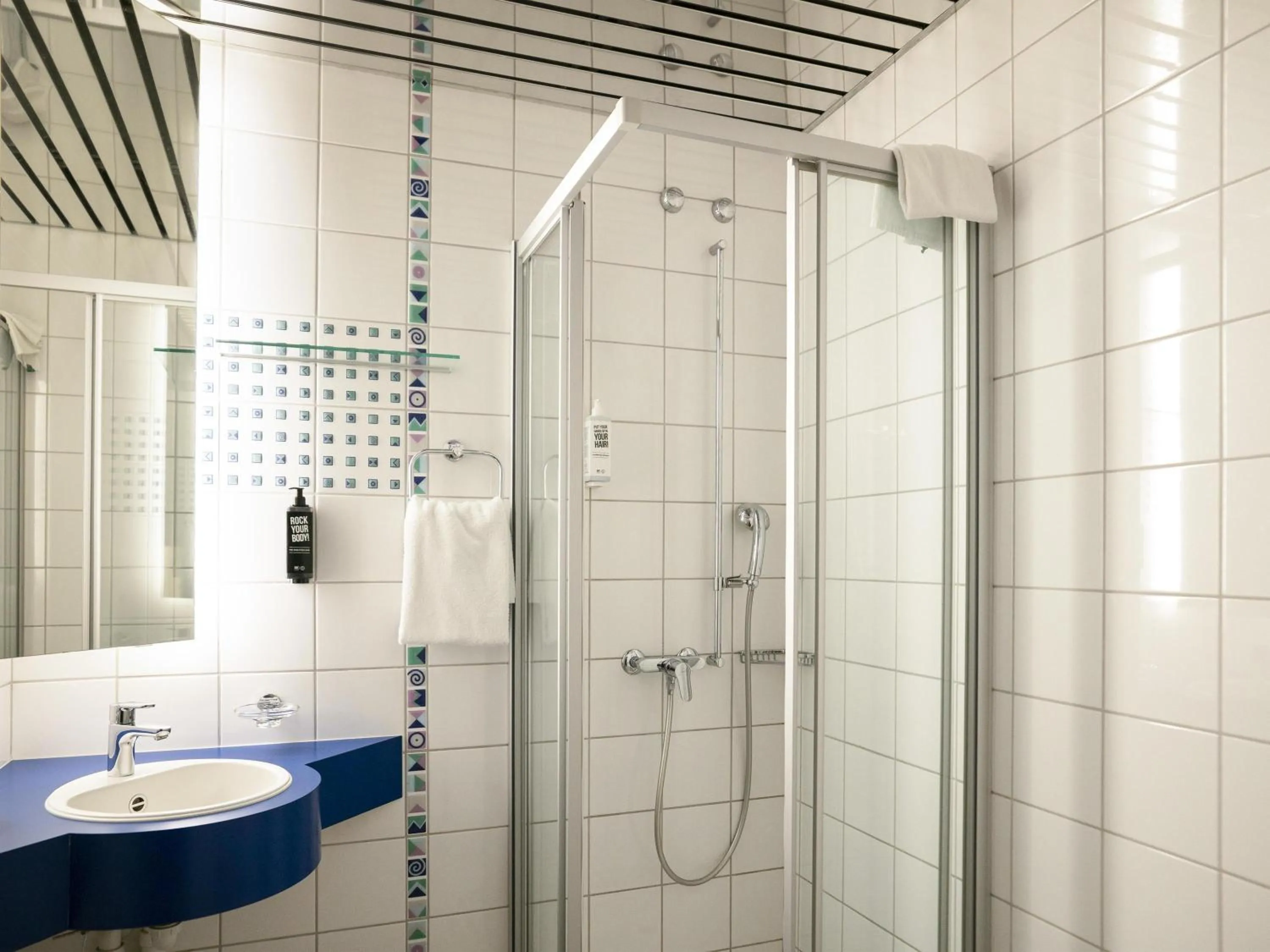 Bedroom in ibis Luzern Kriens