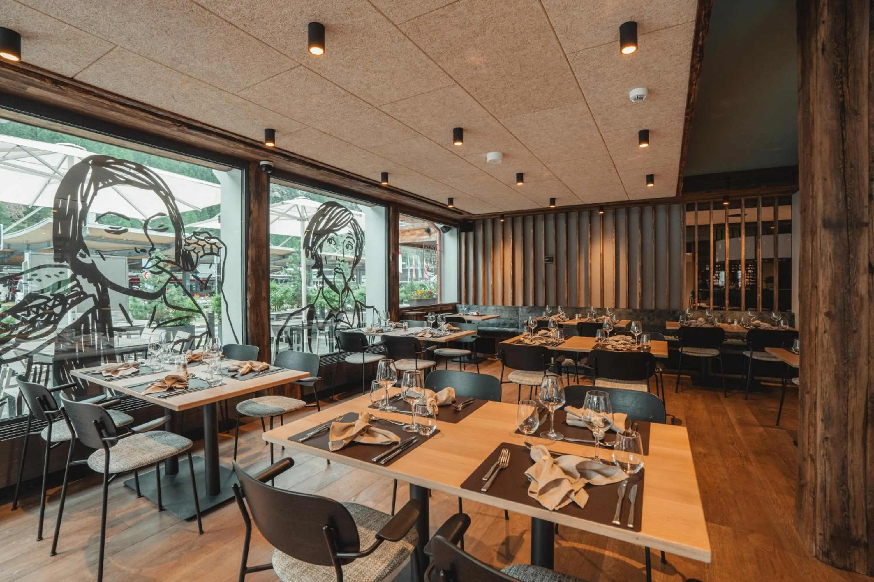 Restaurant/places to eat in Hotel Matterhorn Inn