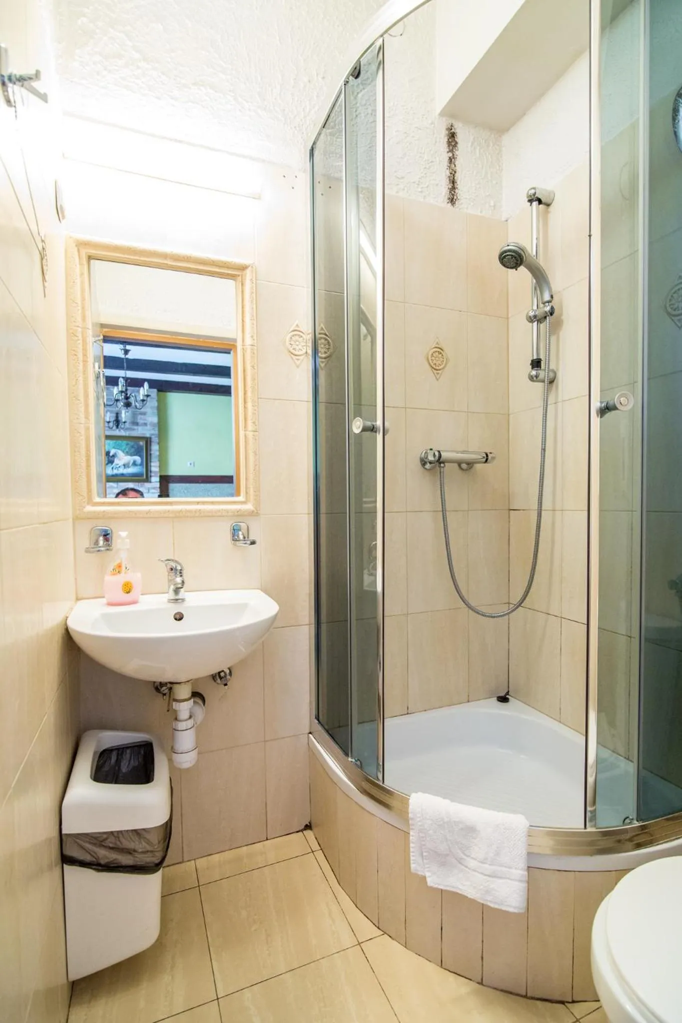 Bathroom in Karczma Pod Topolami