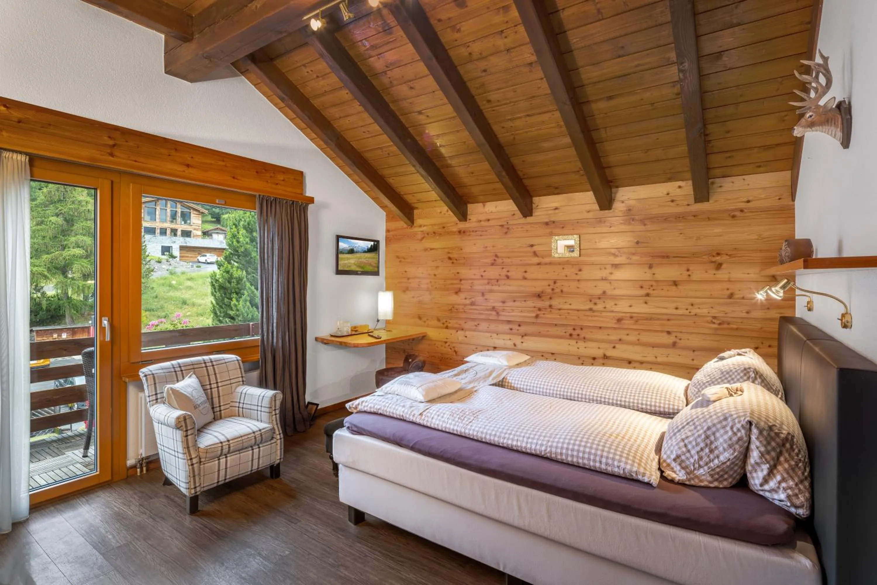 Bed in Hotel Restaurant Bürchnerhof