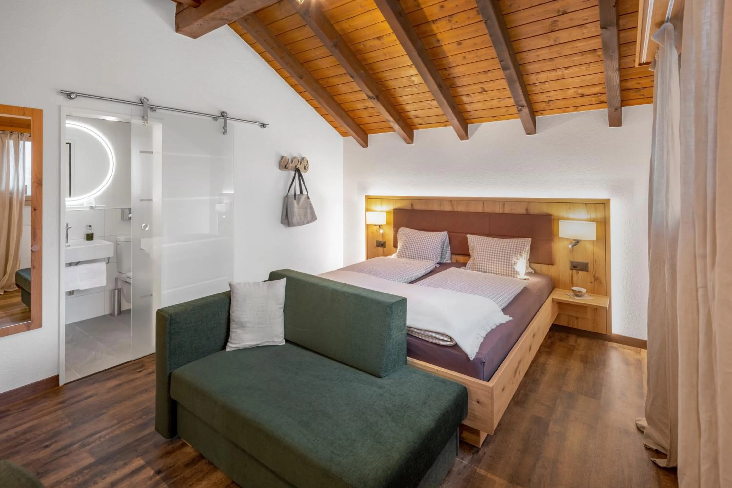 Photo of the whole room, Bed in Hotel Restaurant Bürchnerhof