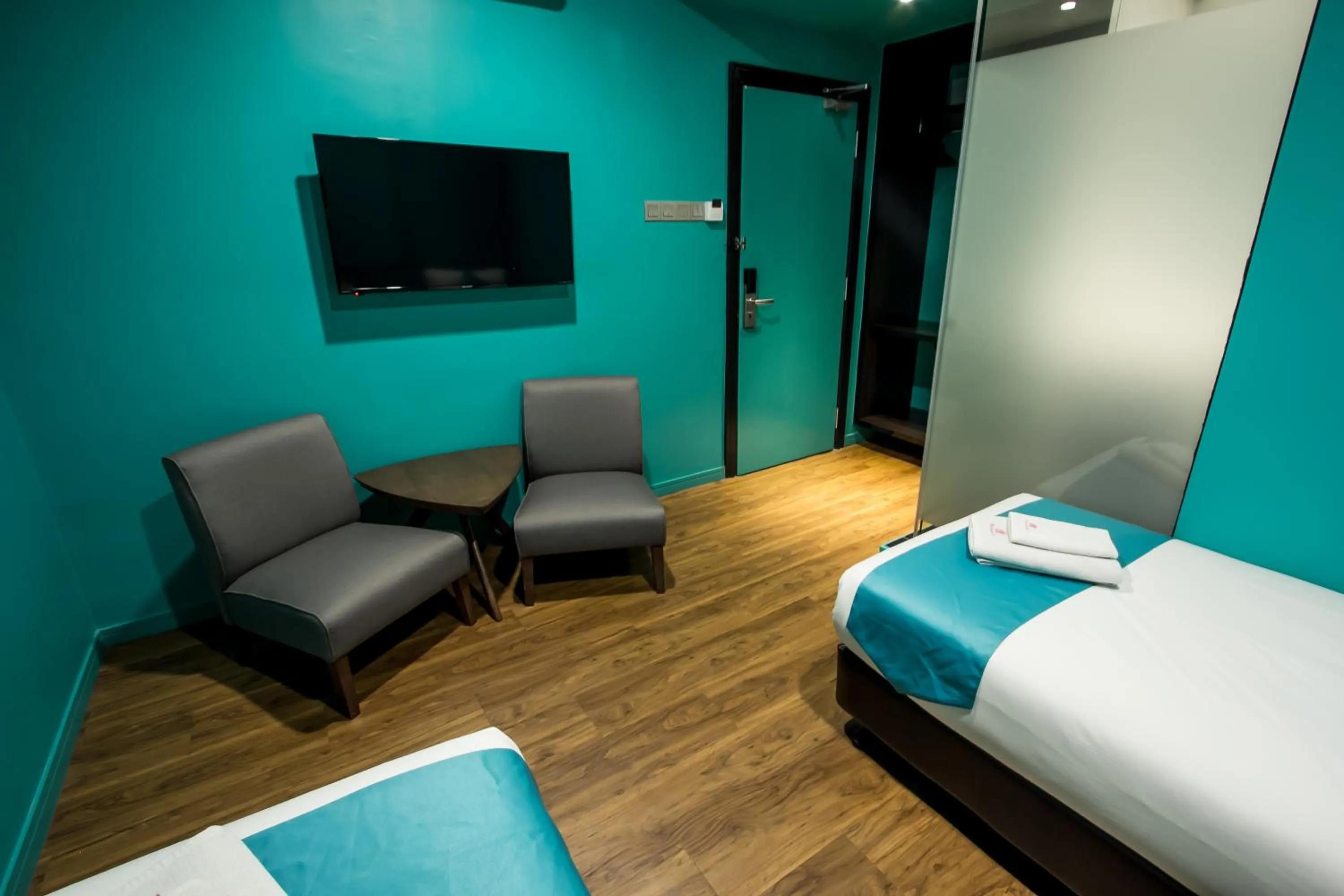 Photo of the whole room, Bed in Bloommaze Boutique Hotel Puchong