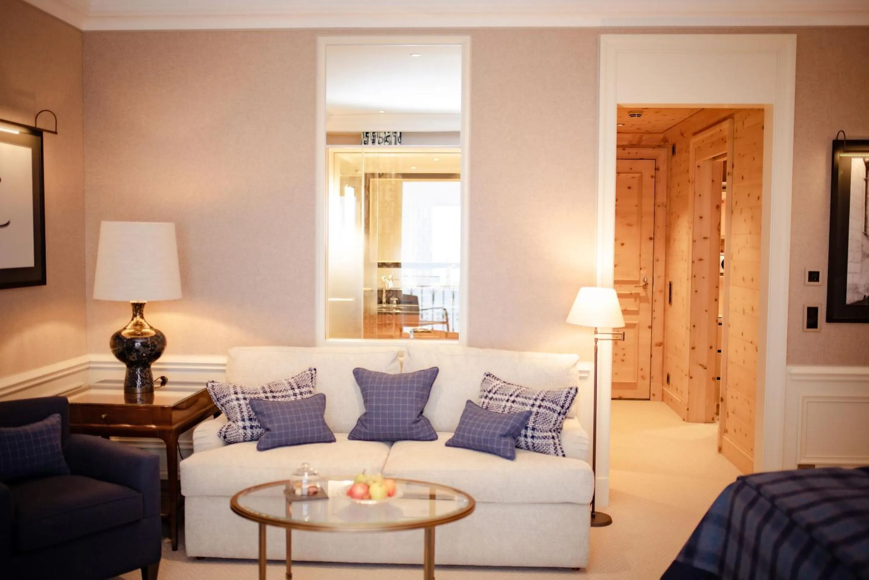 Seating area in Kulm Hotel St. Moritz