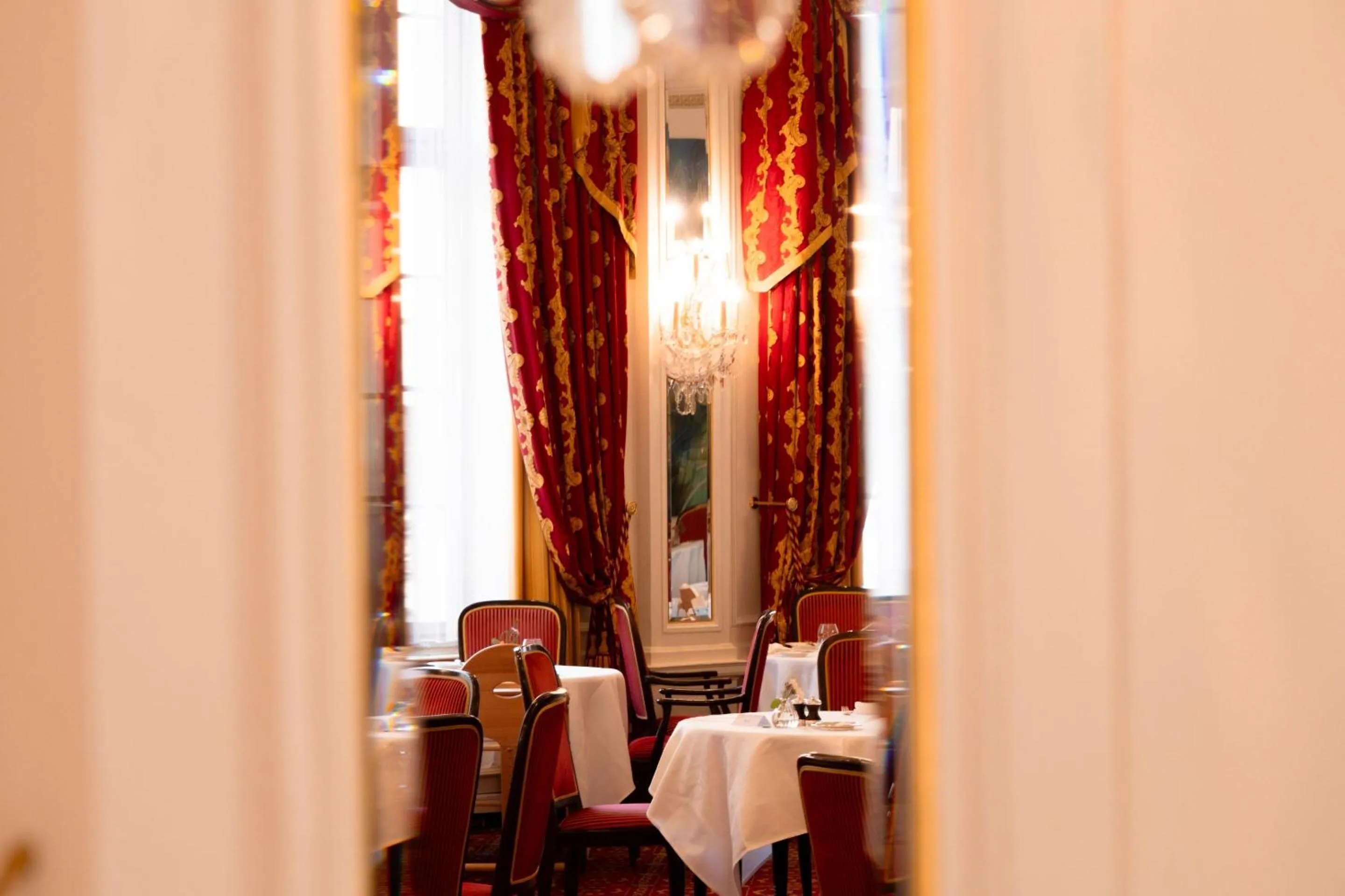 Restaurant/places to eat in Kulm Hotel St. Moritz