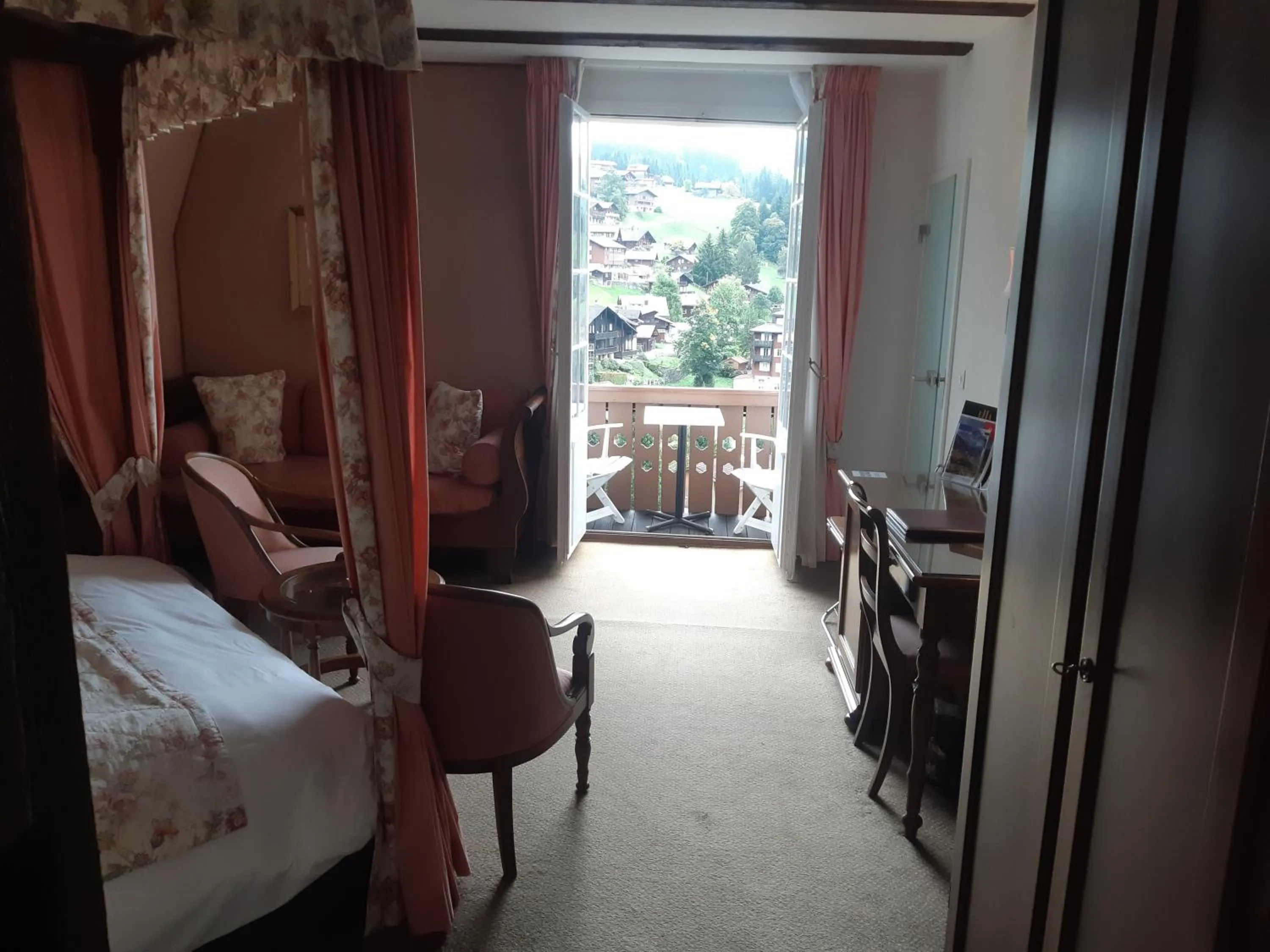 Photo of the whole room, Bed in Hotel Regina