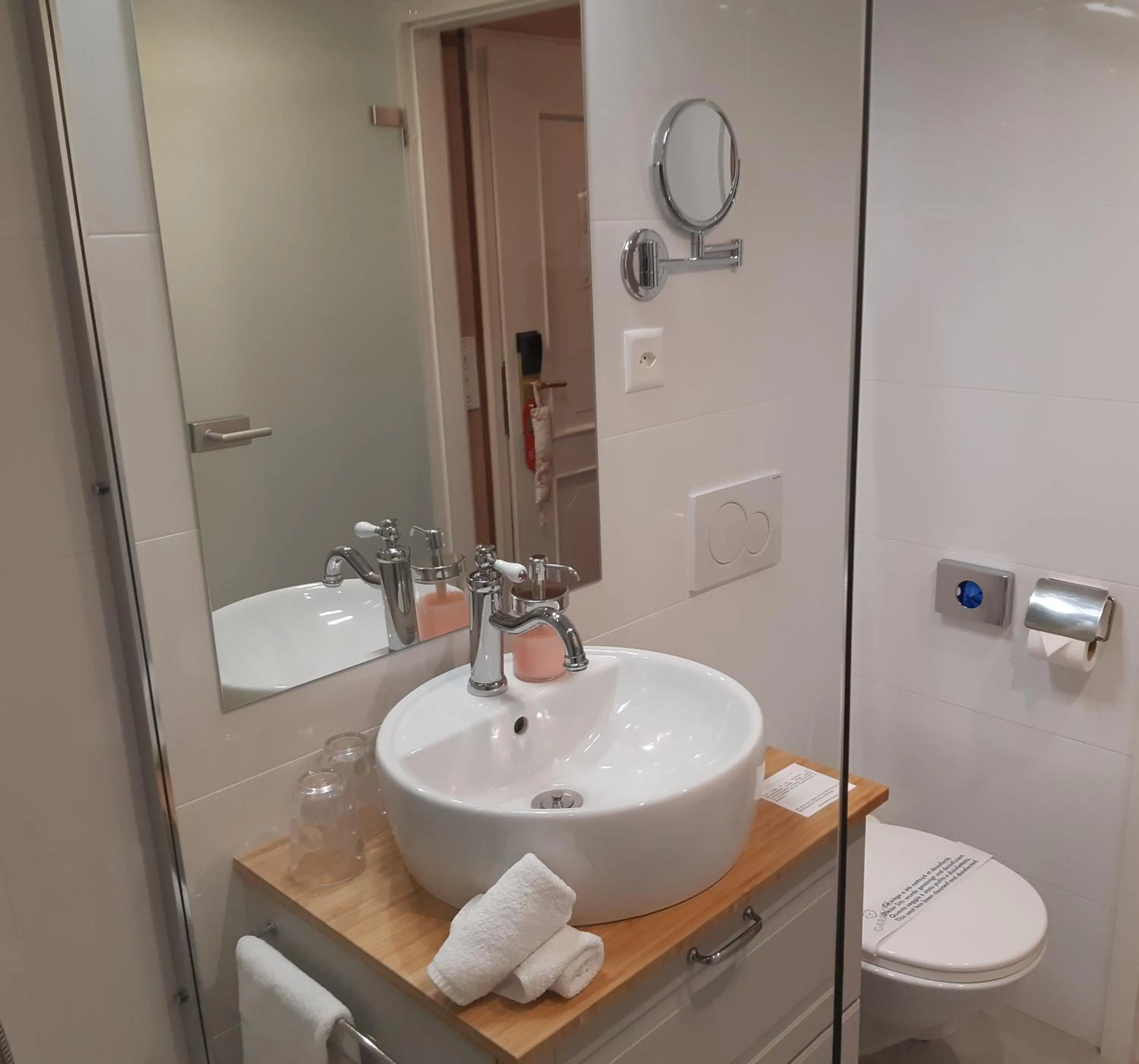 Bathroom in Hotel Regina