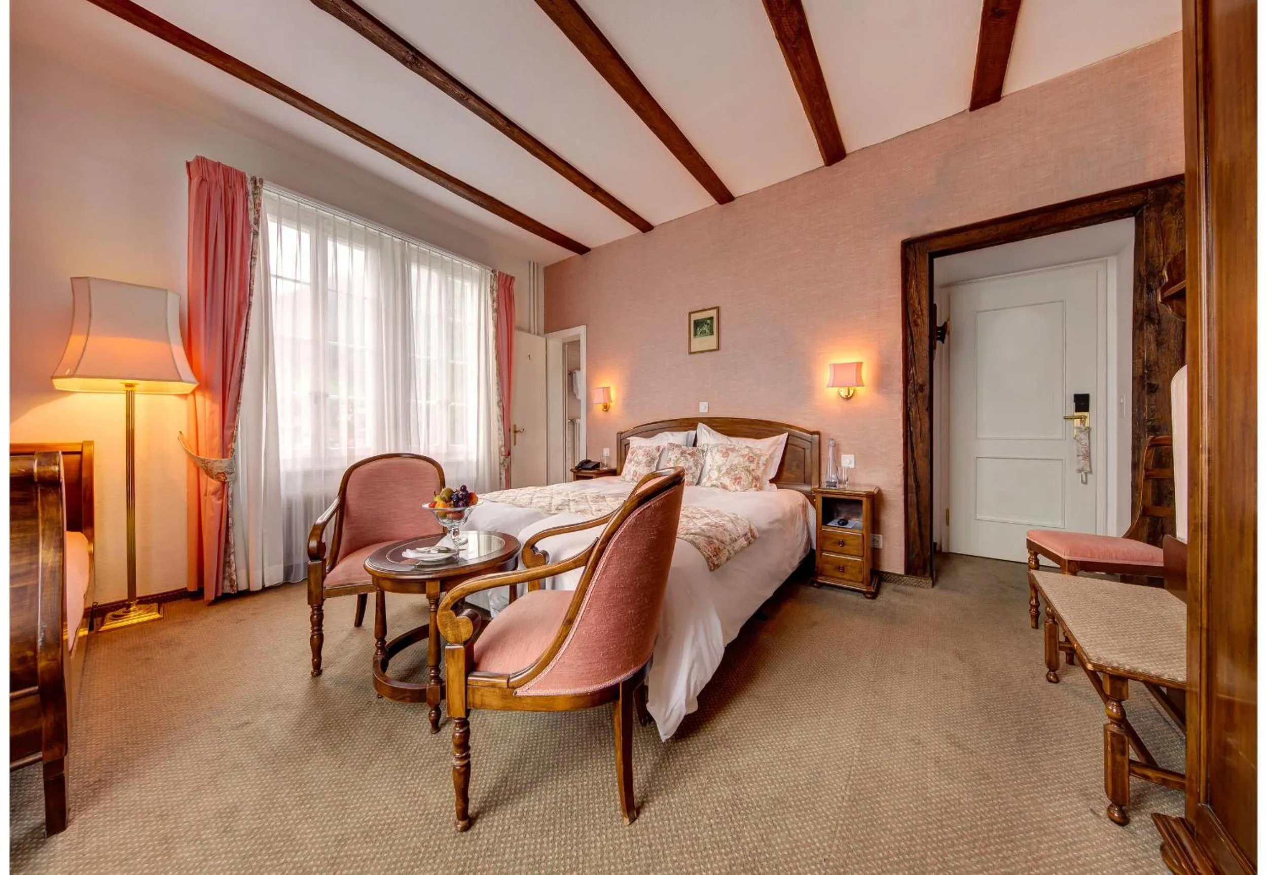 Photo of the whole room, Bed in Hotel Regina