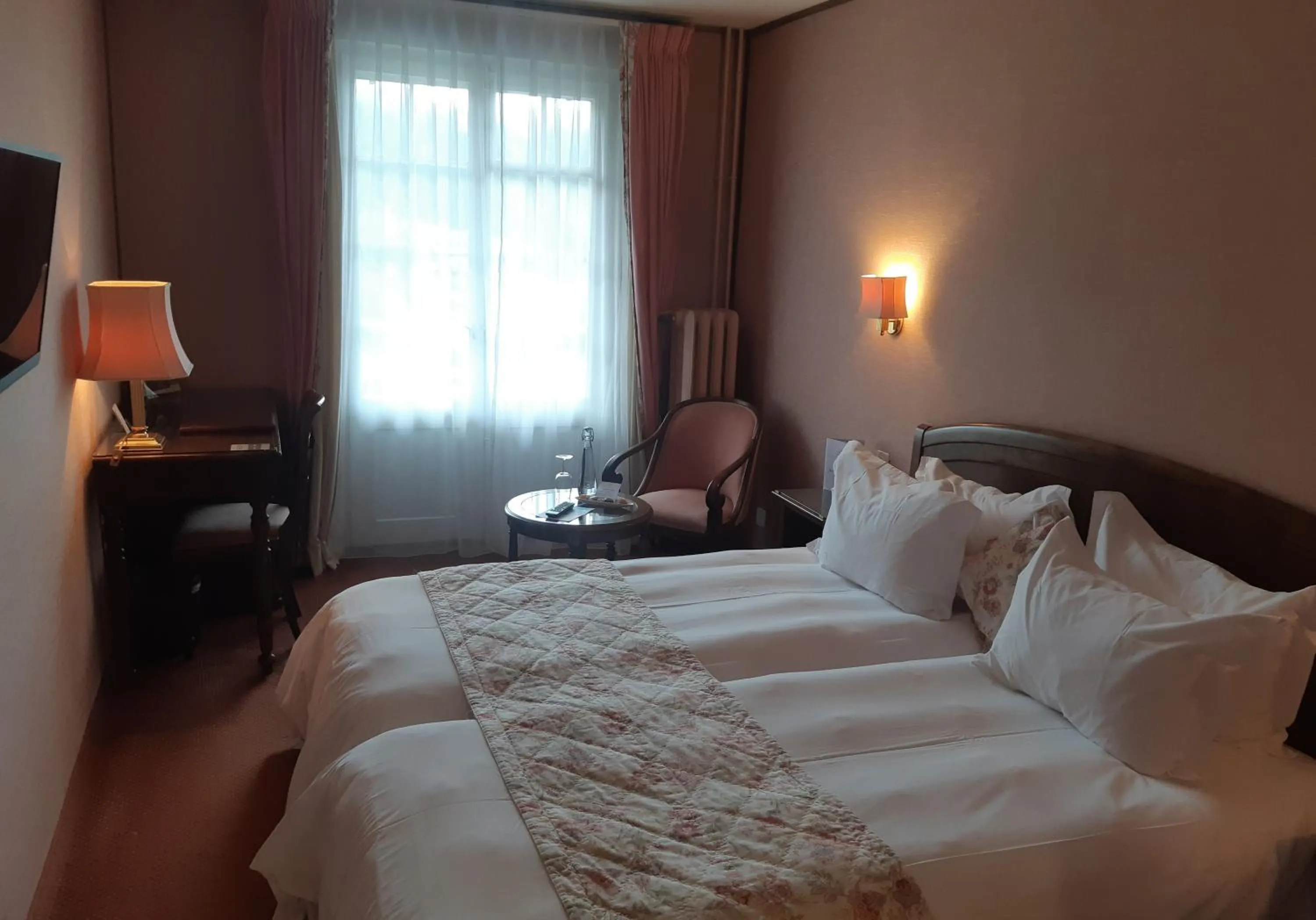 Photo of the whole room, Bed in Hotel Regina