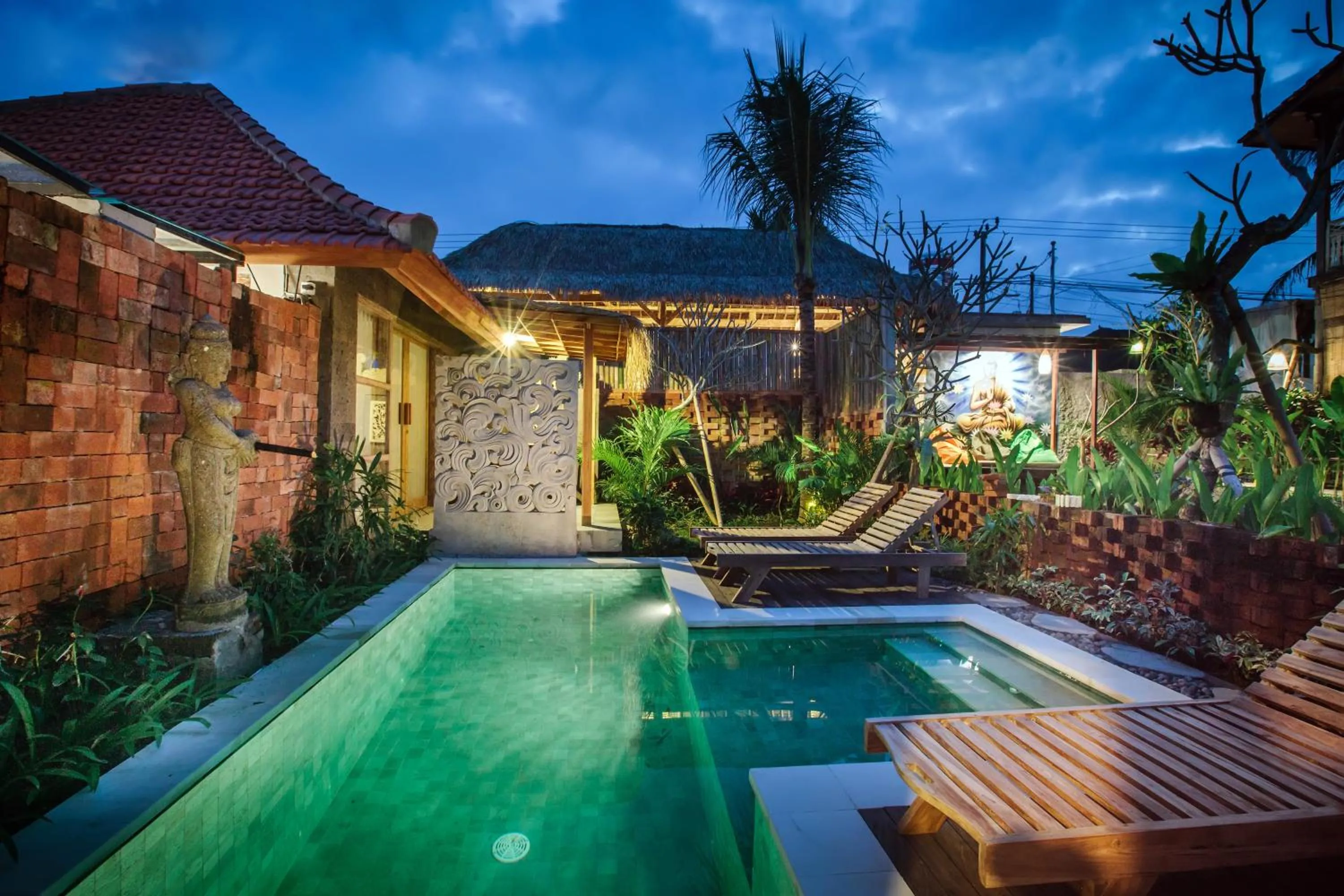 Swimming pool in Bije Suite Villa Ubud