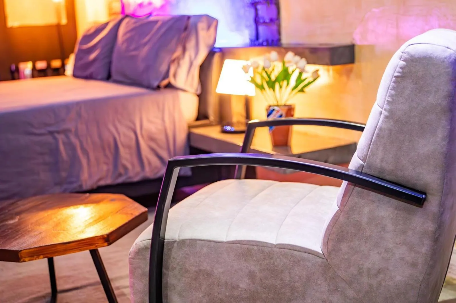 Bedroom, Bed in Ocean Suites