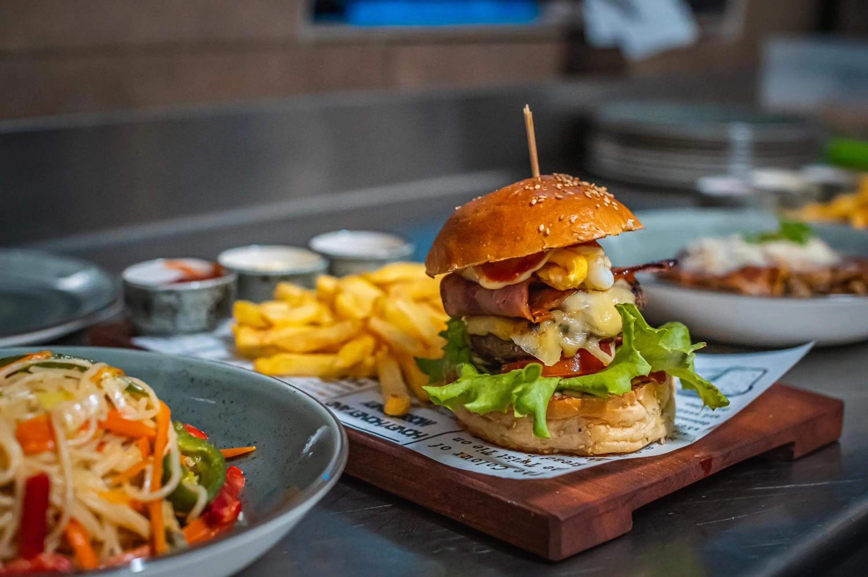 Restaurant/places to eat in Ocean Suites