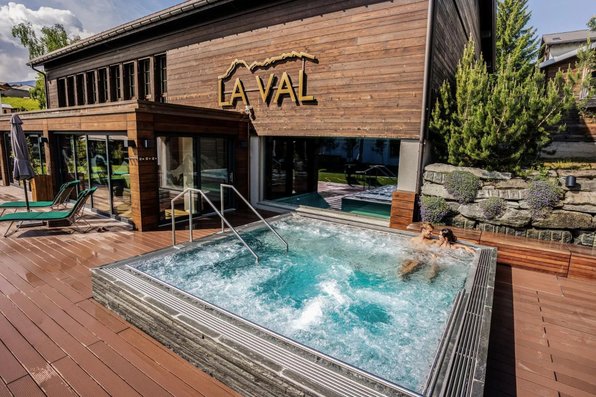 Swimming pool in La Val Hotel & Spa