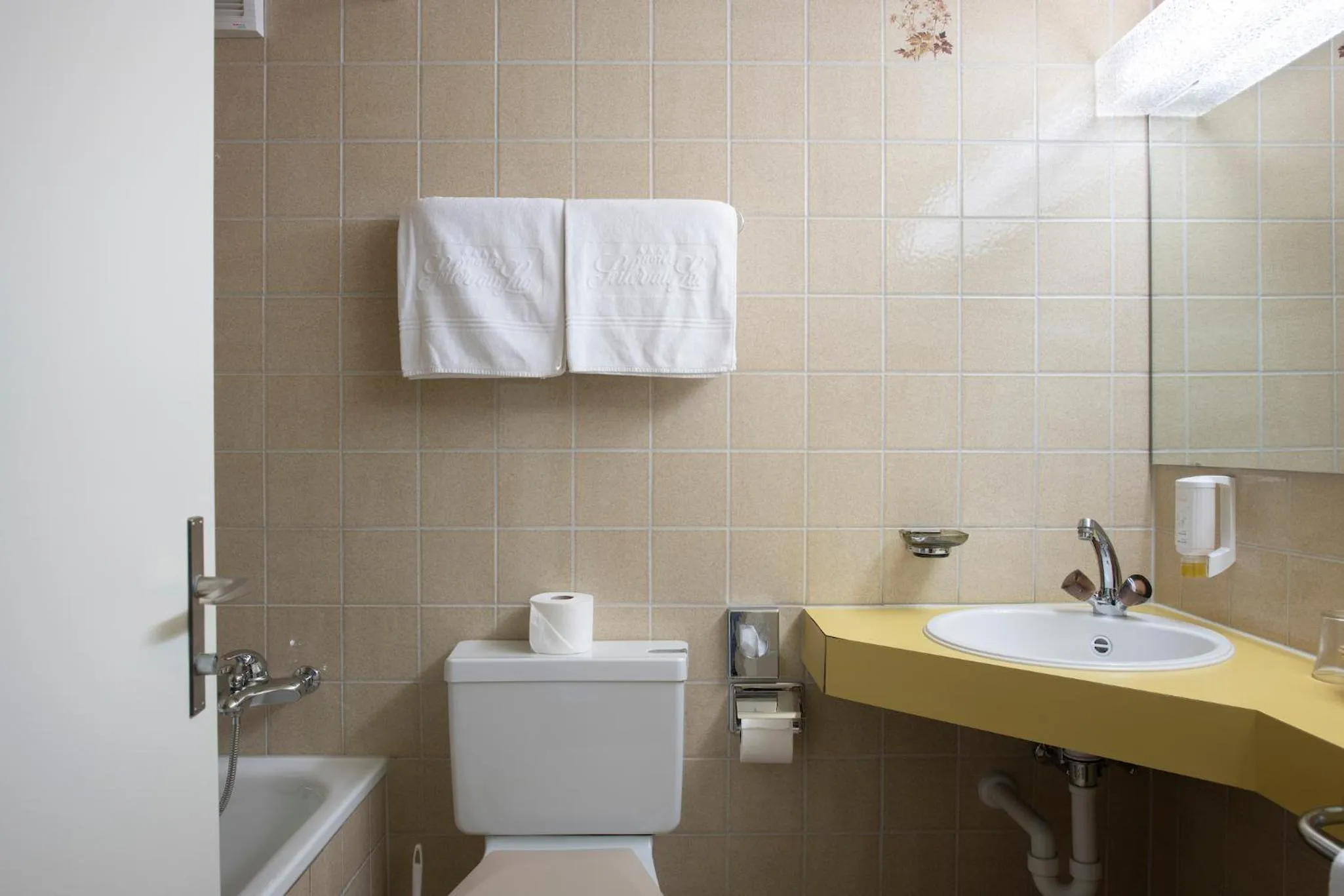 Bathroom in Seiler au Lac