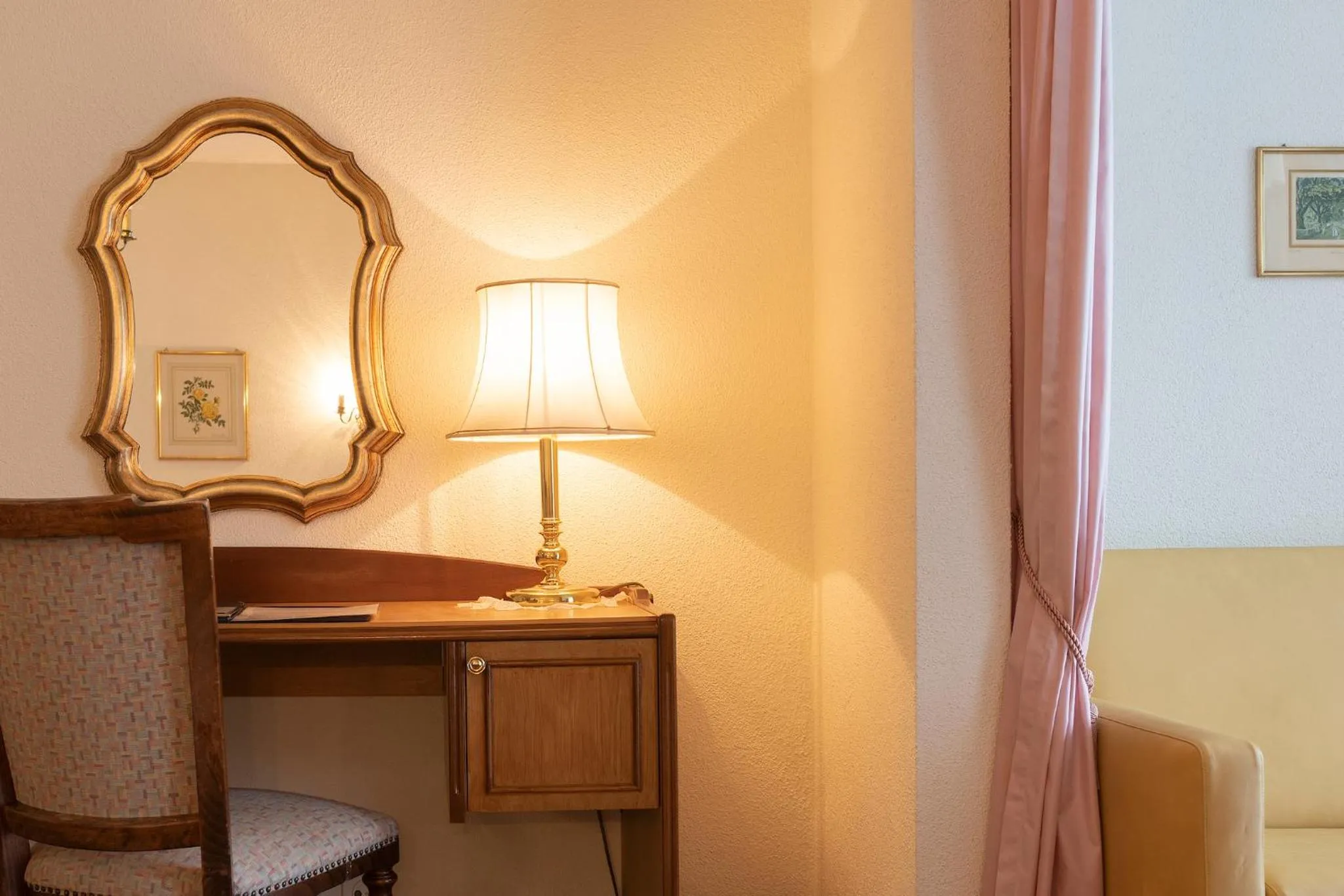 Decorative detail in Seiler au Lac