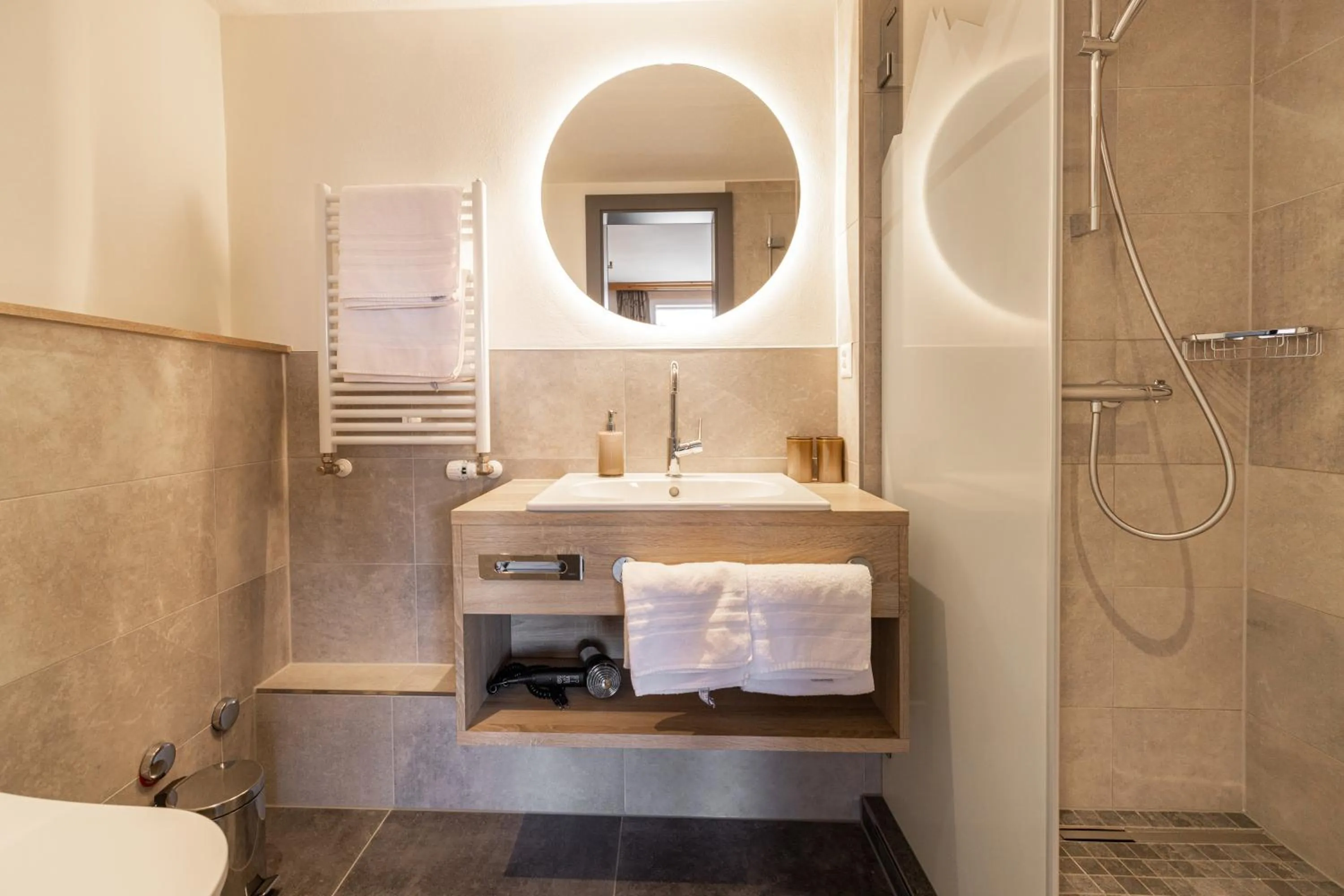 Bathroom in Hotel Hohe Promenade