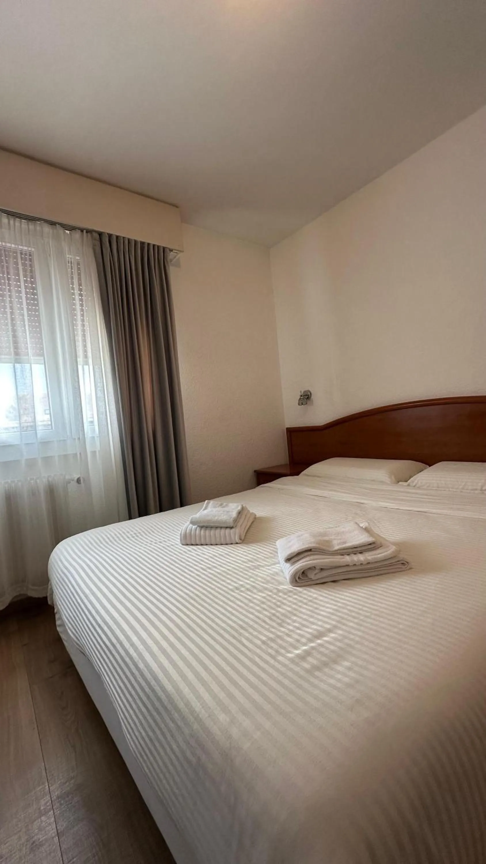 Bed in Hotel Du Quai