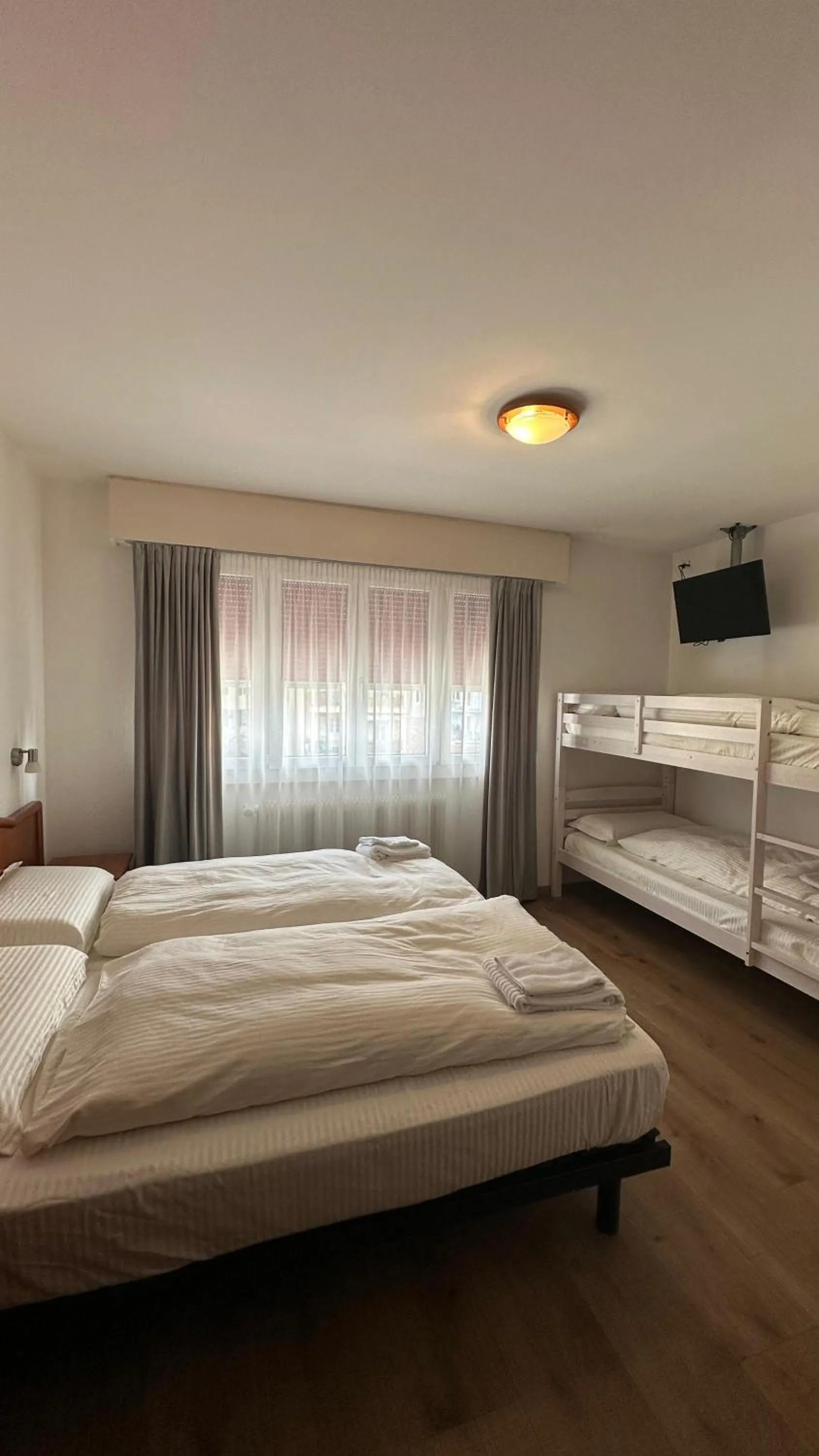 Bed in Hotel Du Quai