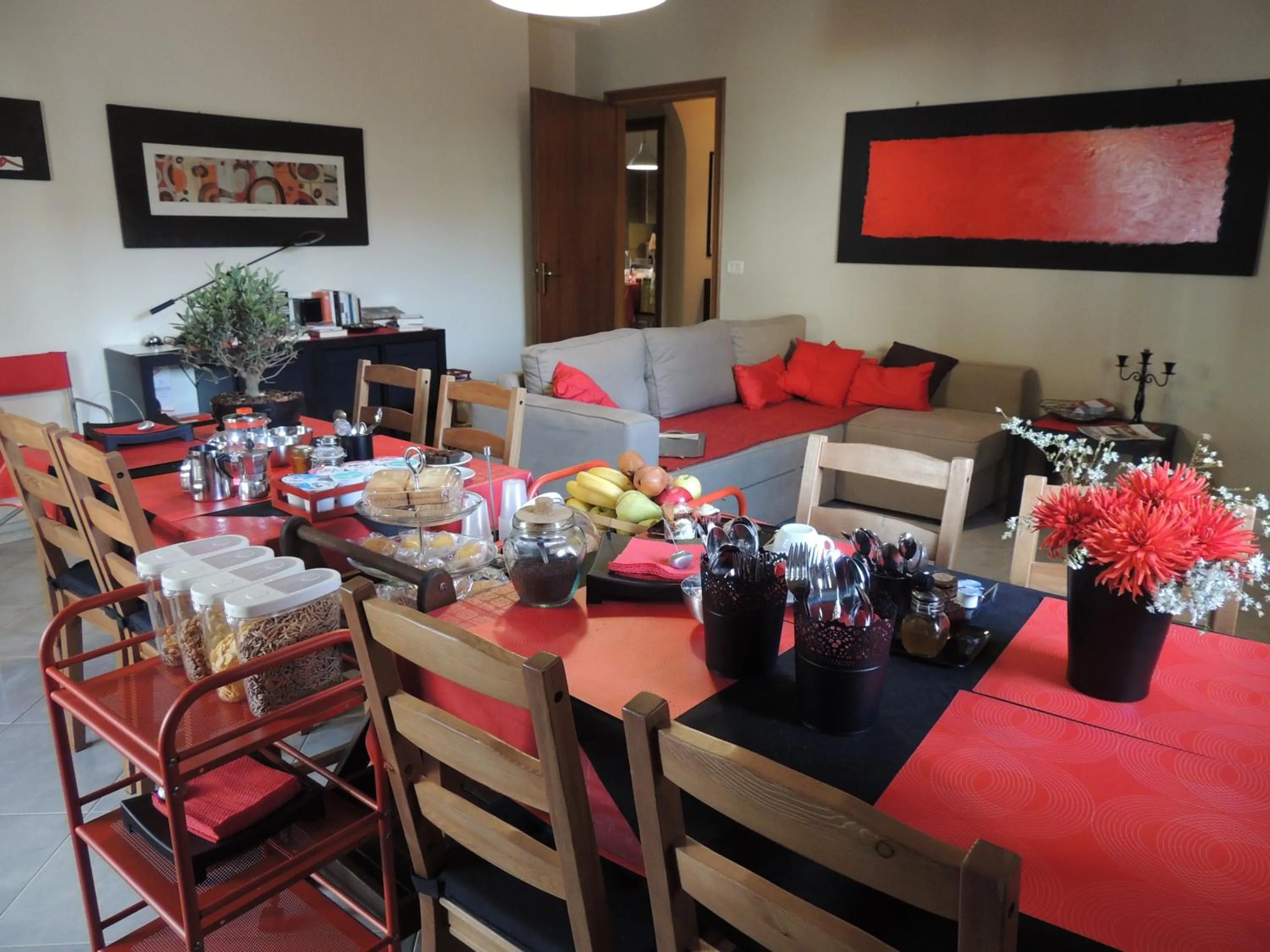 Communal lounge/ TV room in B&B il rosso e il nero