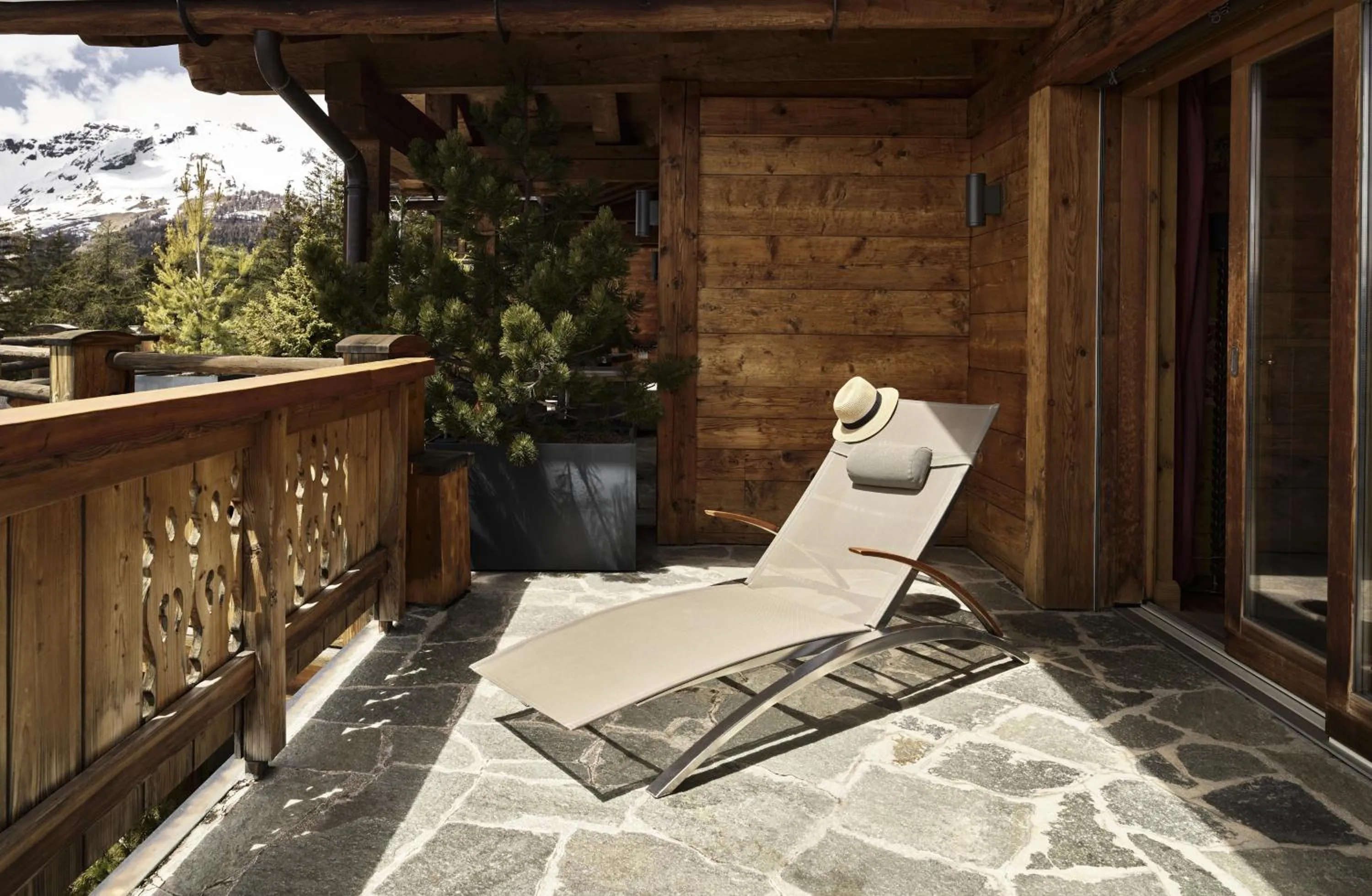 Balcony/Terrace in LeCrans