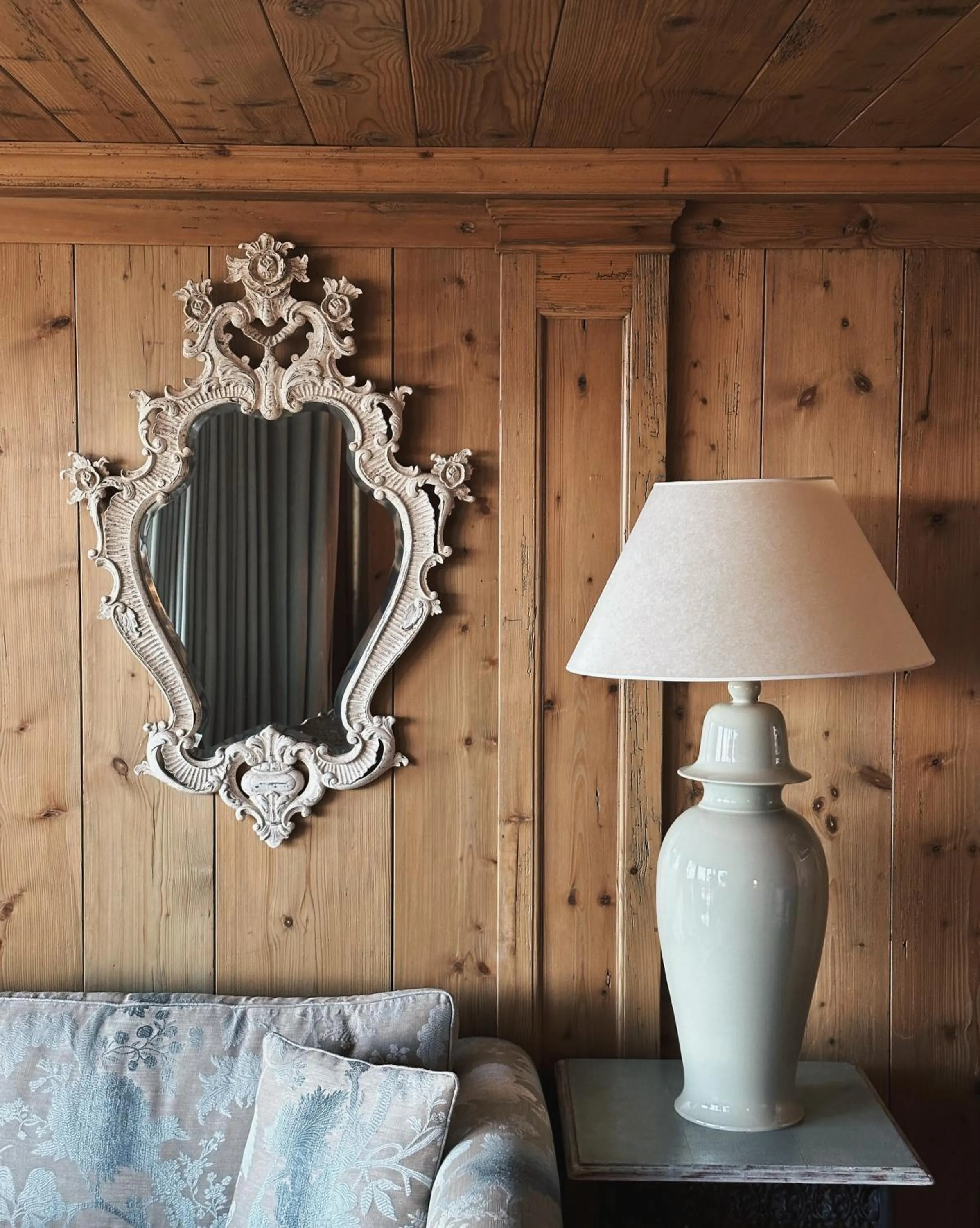 Decorative detail in LeCrans