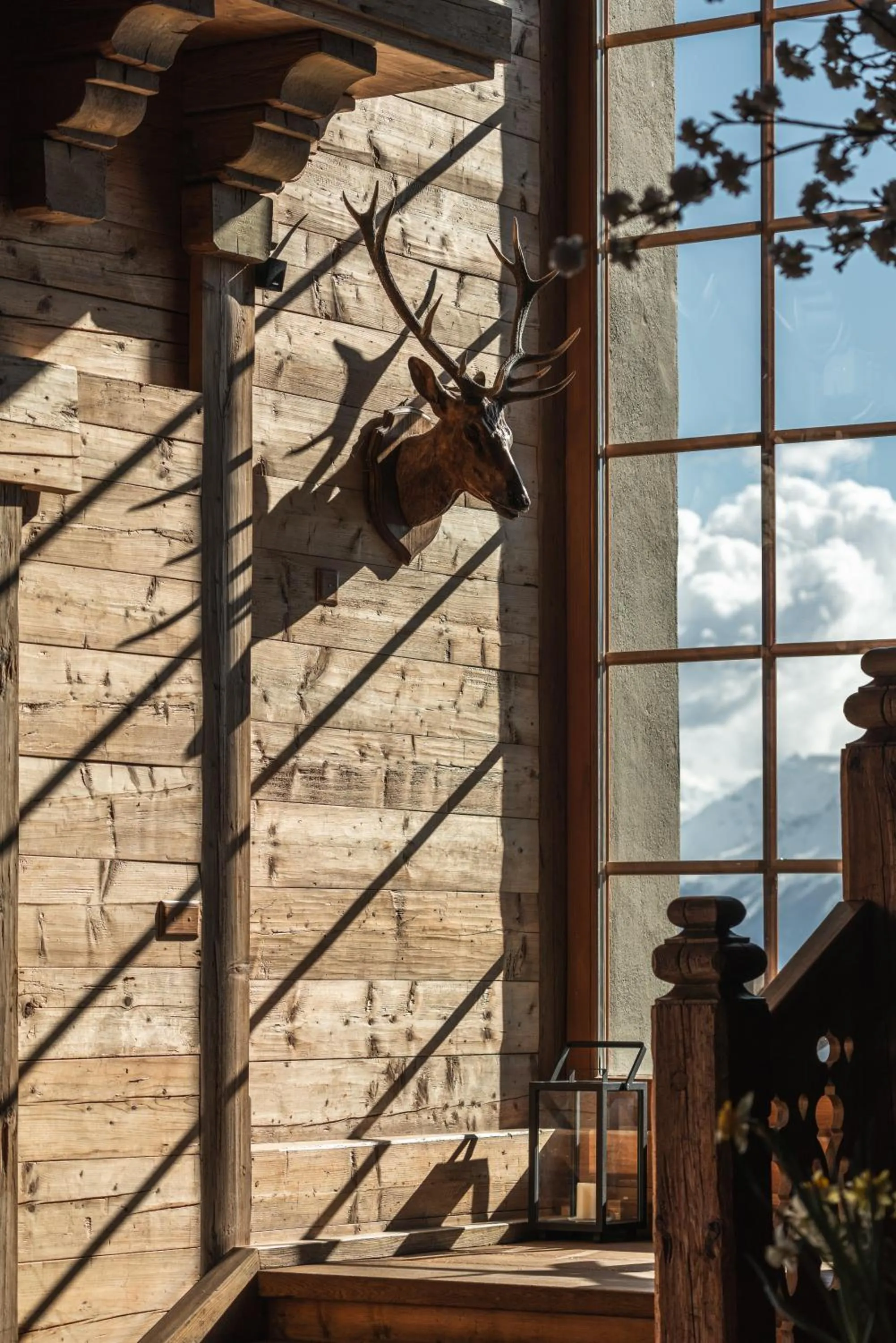 Lobby or reception in LeCrans