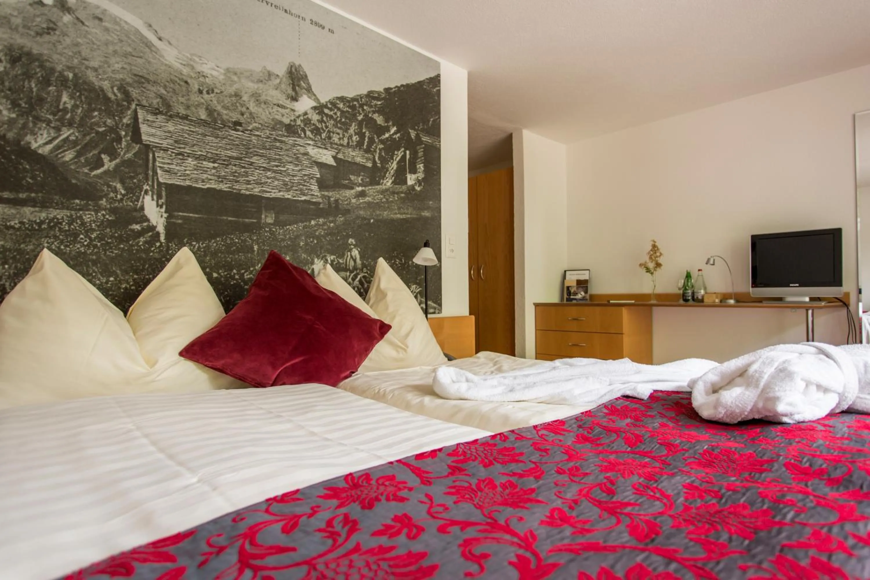 Bed in Hotel Rovanada Wellness & BergNatur