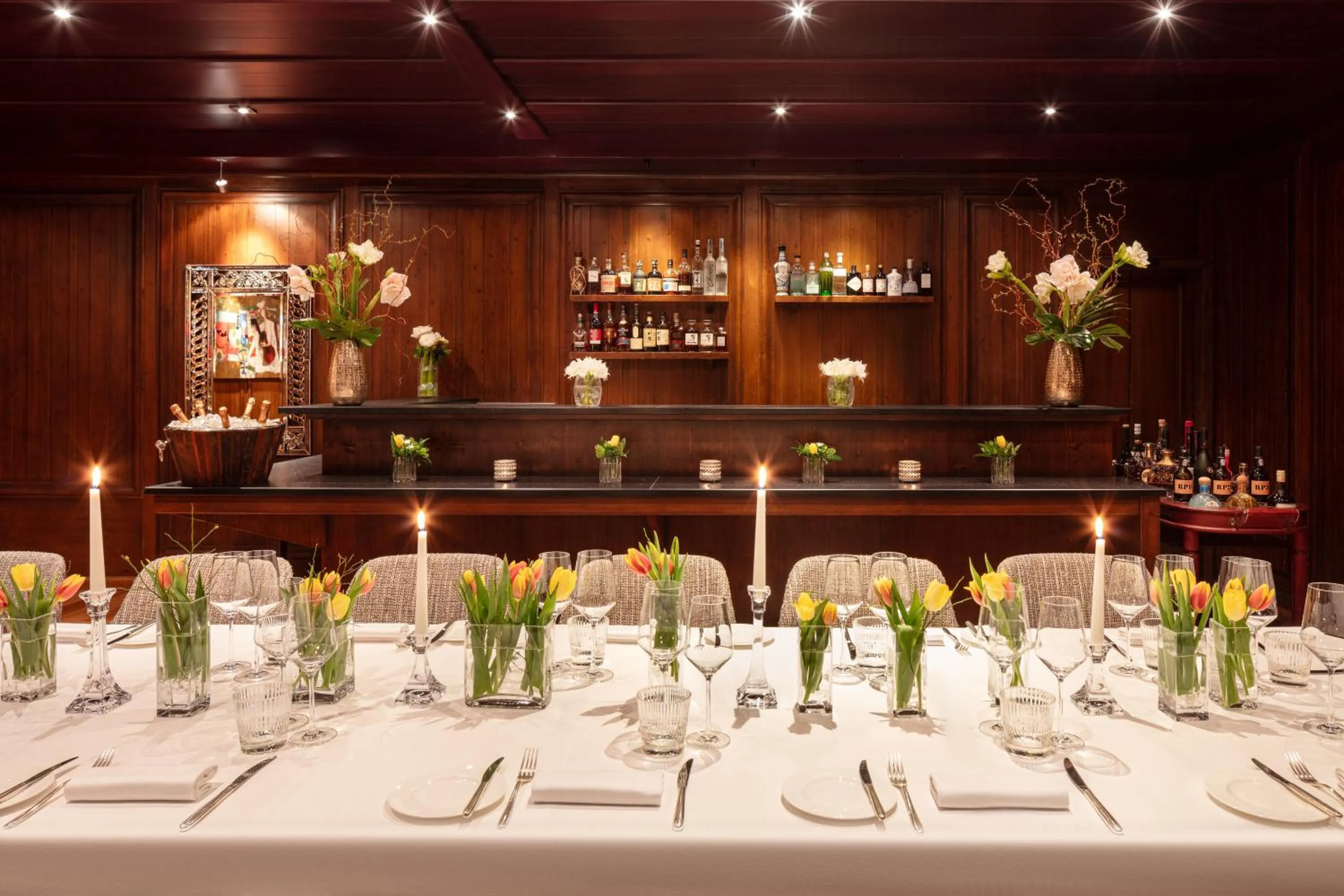 Restaurant/places to eat in Guarda Golf Hotel & Residences