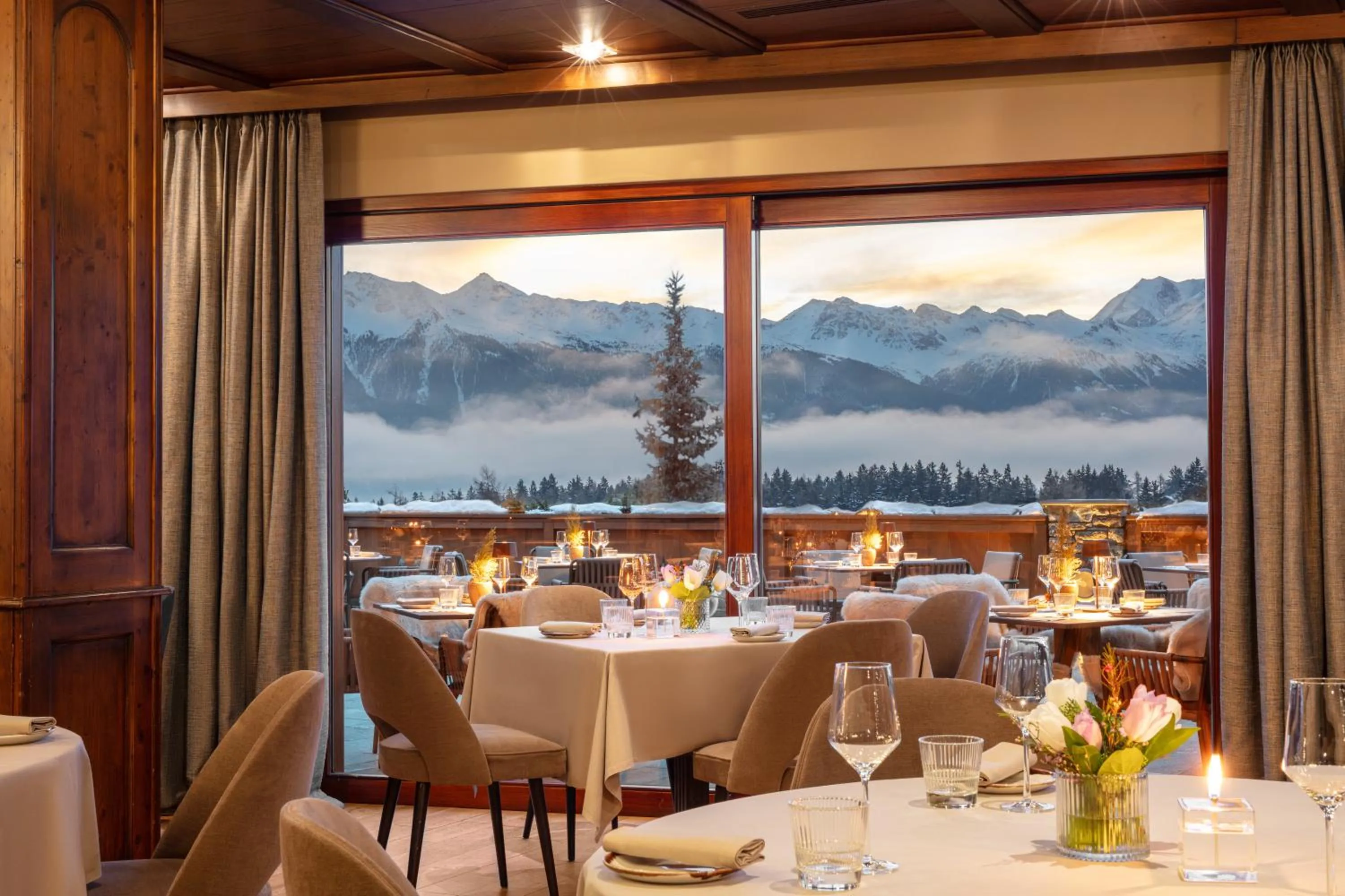 Restaurant/places to eat in Guarda Golf Hotel & Residences