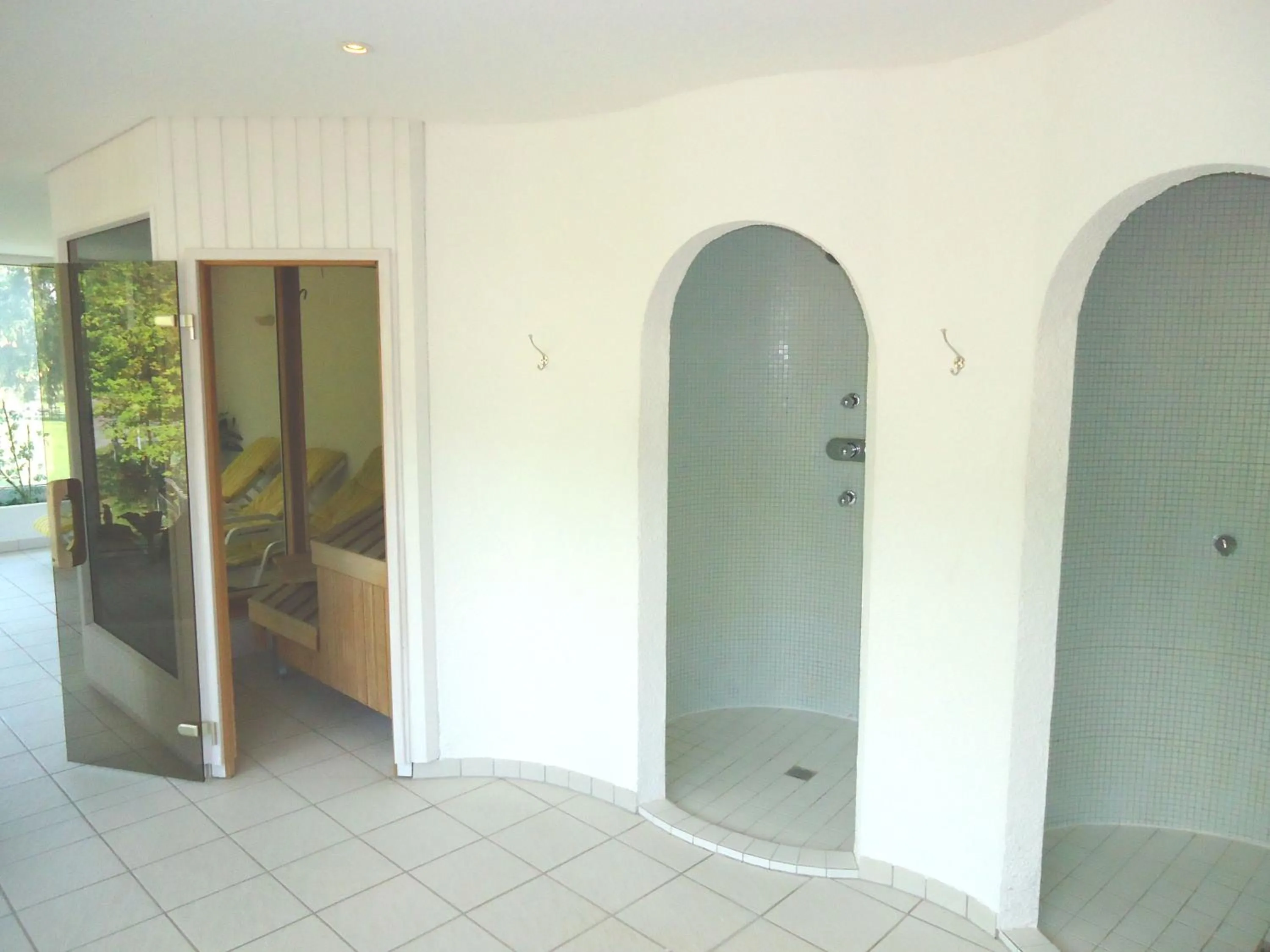 Spa and wellness centre/facilities in Grand Hôtel du Parc