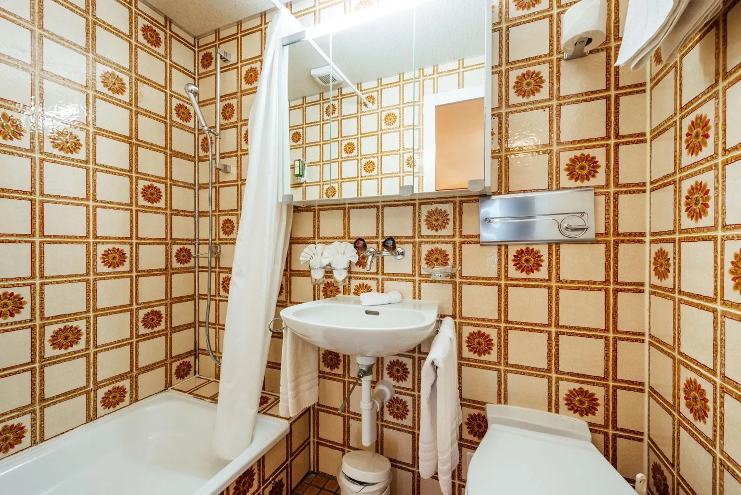 Toilet in Hotel-Restaurant Bellevue