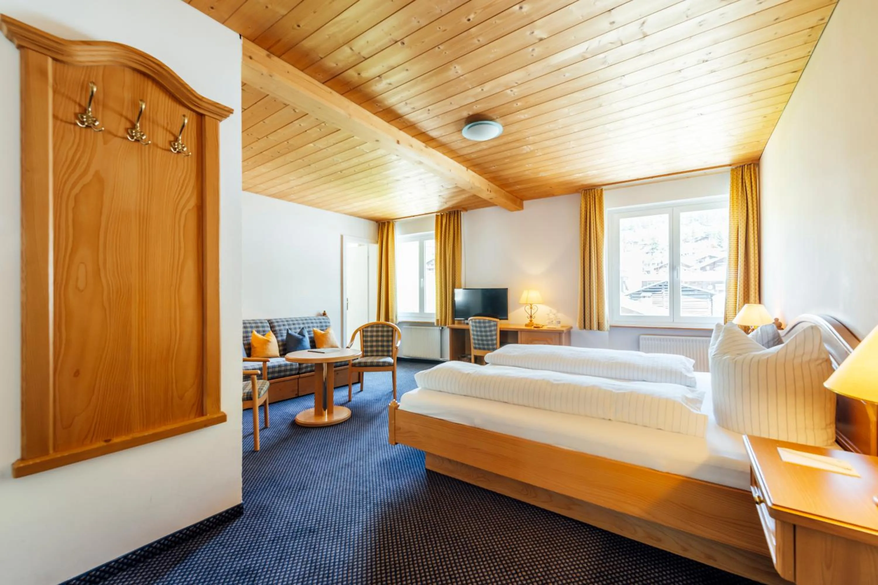 Bed in Hotel-Restaurant Bellevue