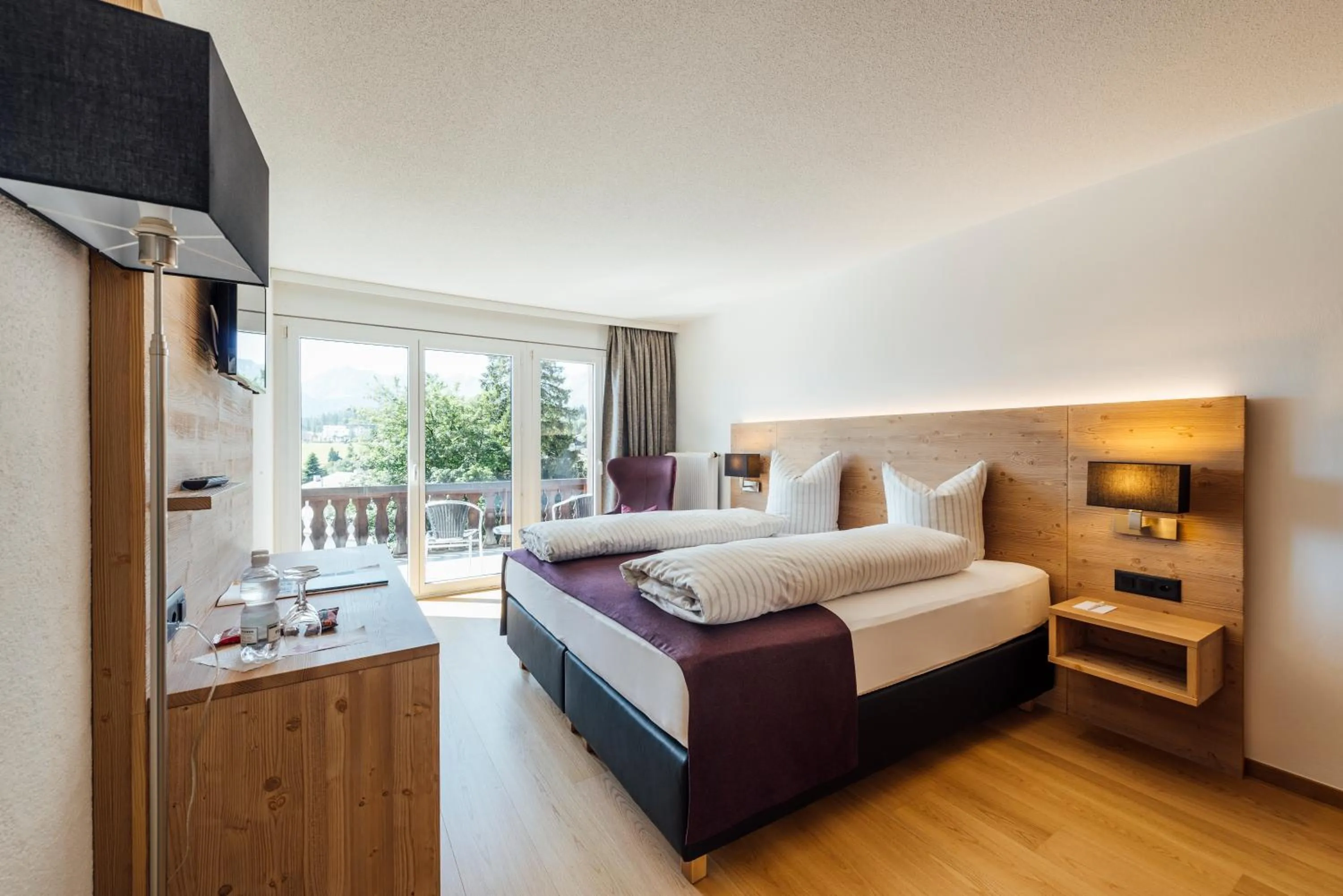 Bed in Hotel-Restaurant Bellevue