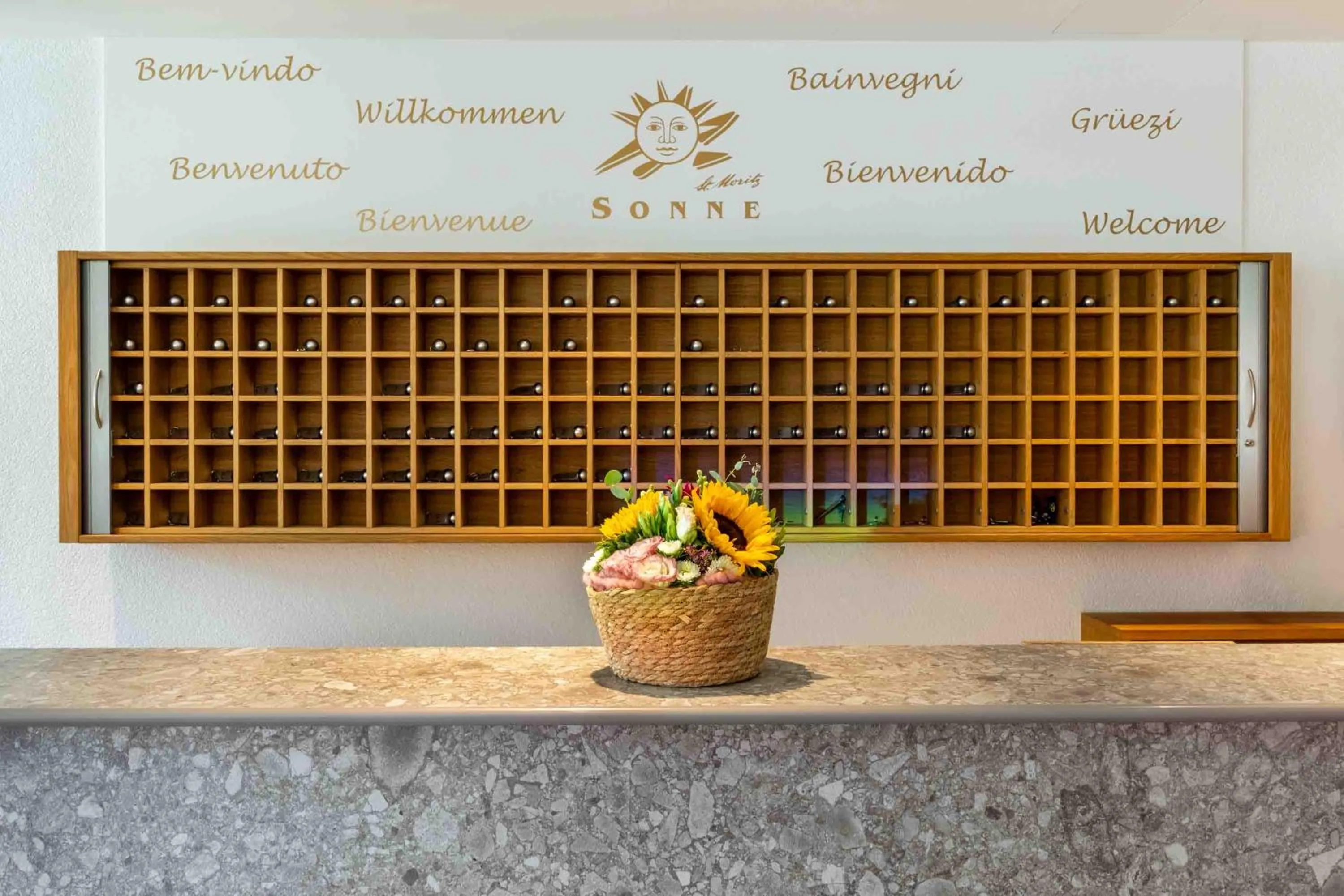 Lobby or reception in Hotel Sonne St. Moritz 3* Superior